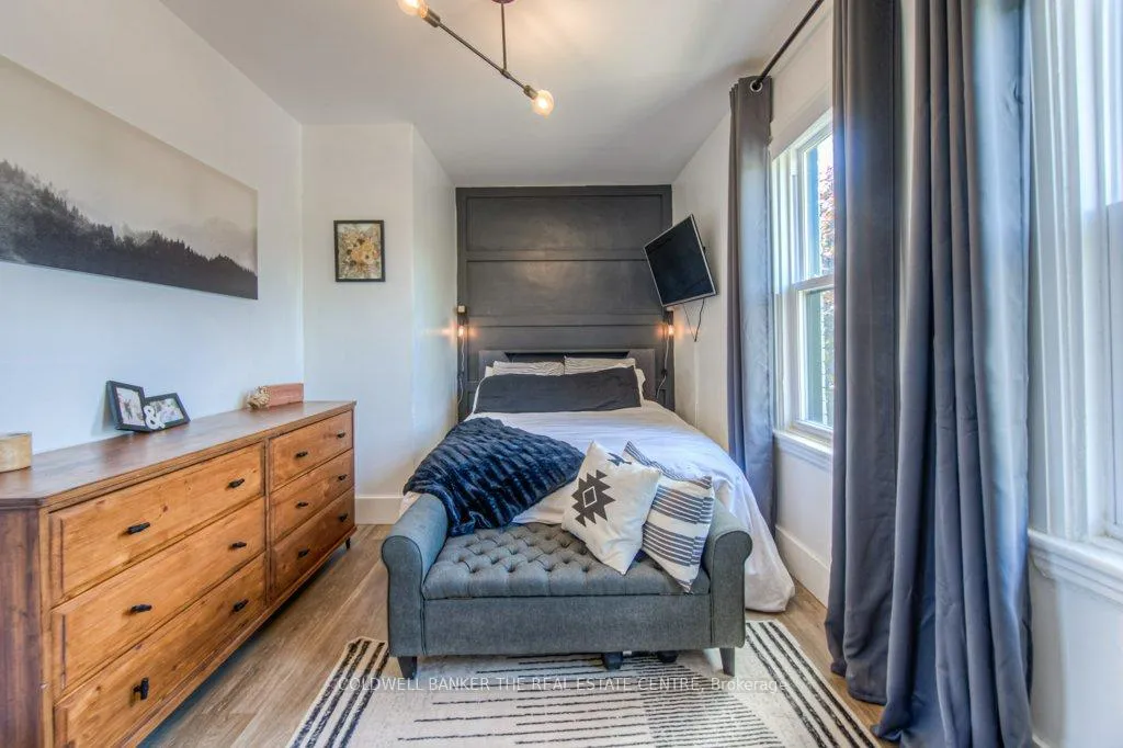 Photo 27 of 344 Emerald Street N, Hamilton, Landsdale — HOMEH
