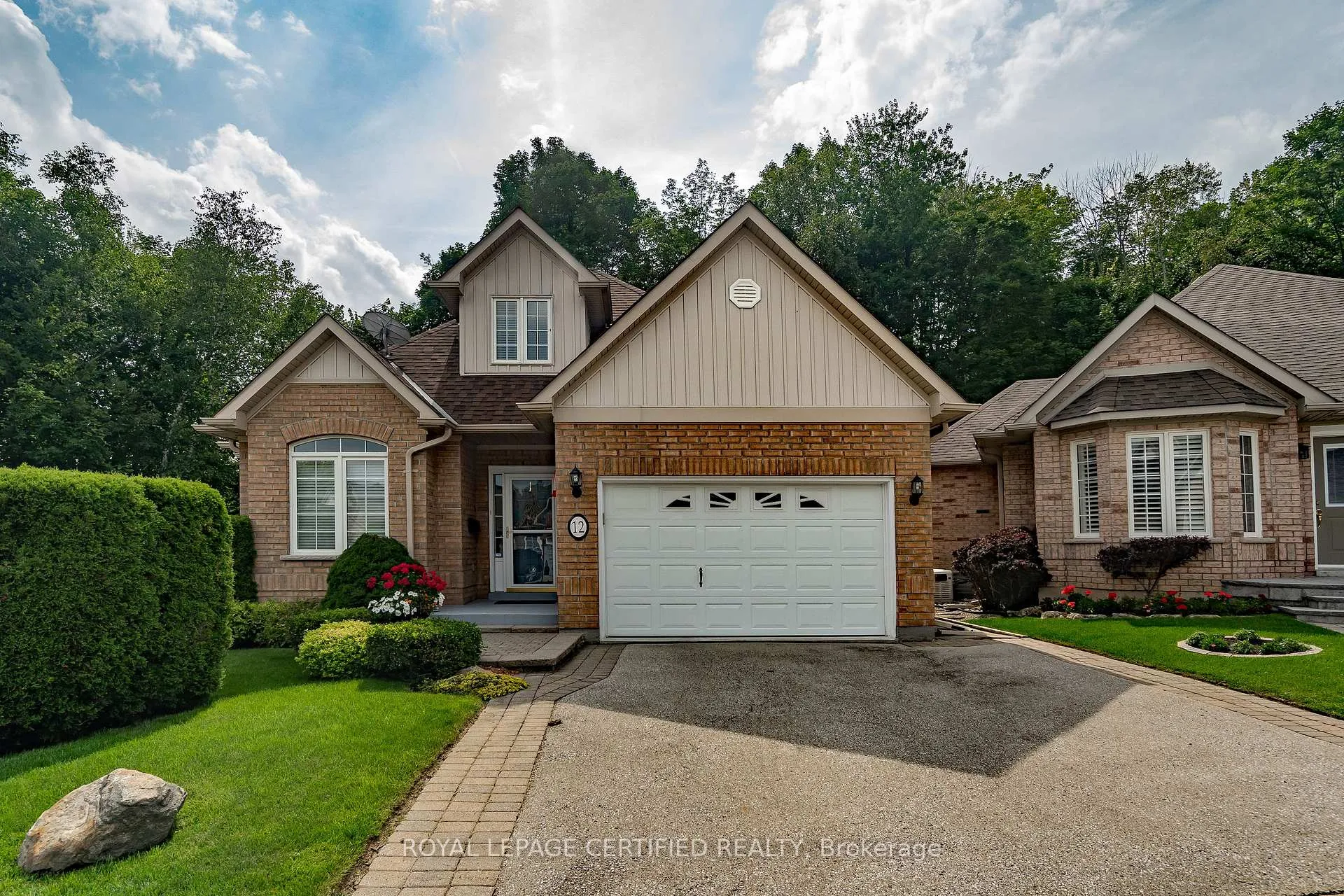 Photo 1 of 12 Nailsworth Crescent, Caledon, Caledon East — HOMEH