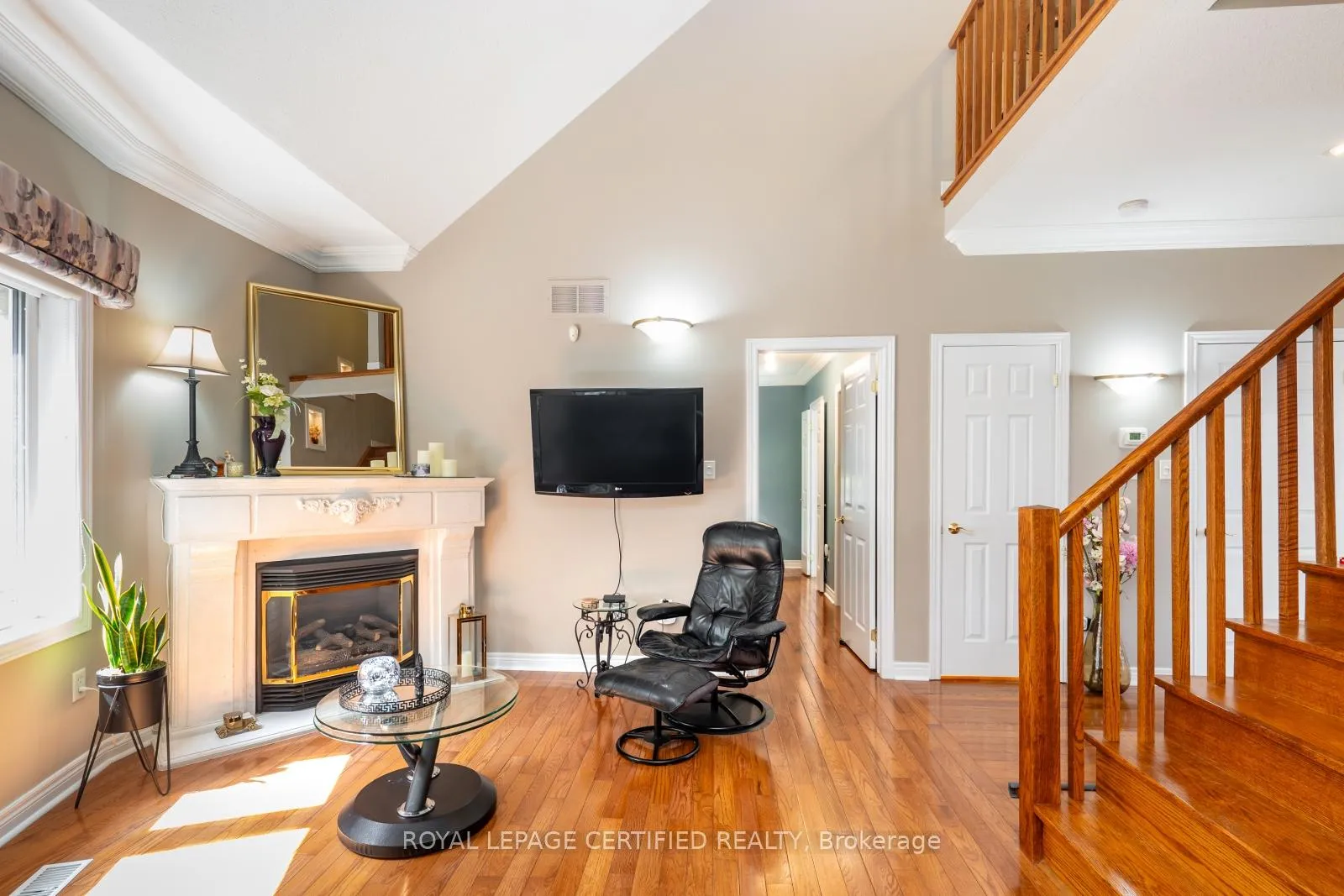 Photo 11 of 12 Nailsworth Crescent, Caledon, Caledon East — HOMEH
