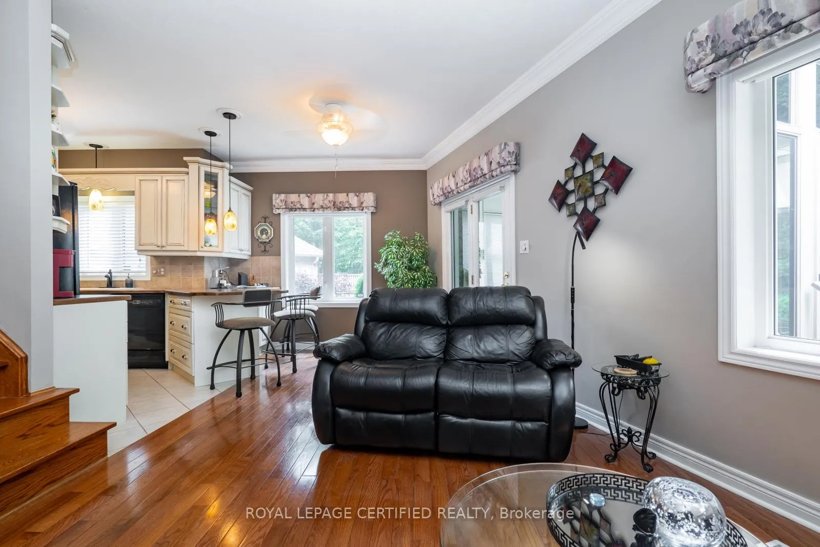 Photo 13 of 12 Nailsworth Crescent, Caledon, Caledon East — HOMEH