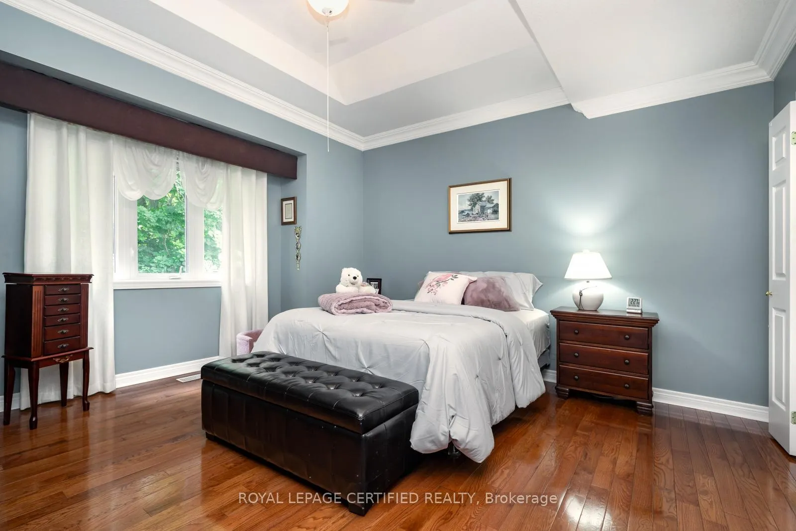 Photo 15 of 12 Nailsworth Crescent, Caledon, Caledon East — HOMEH