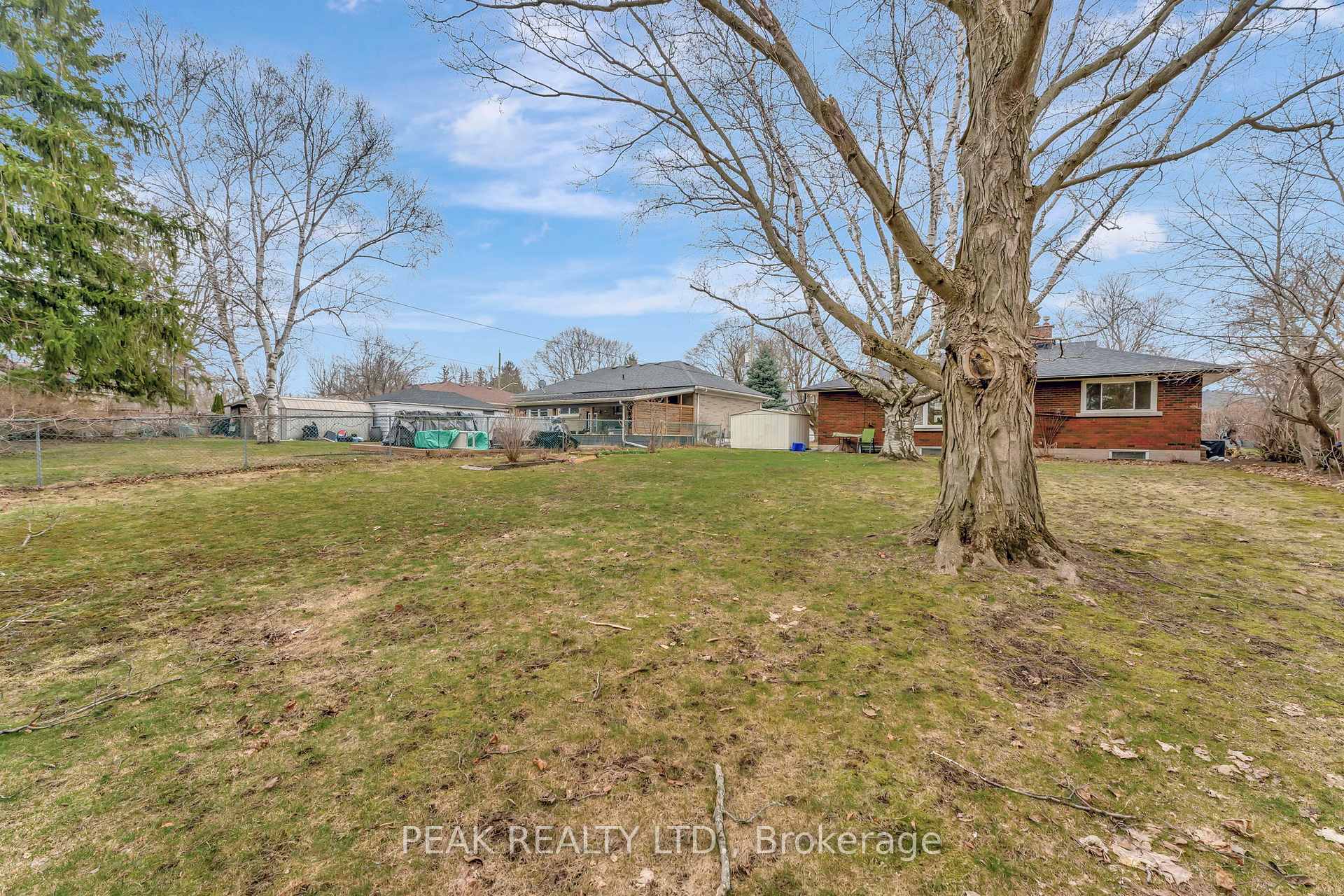 Photo 40 of 9 Hiram Road, Brant, Paris — HOMEH