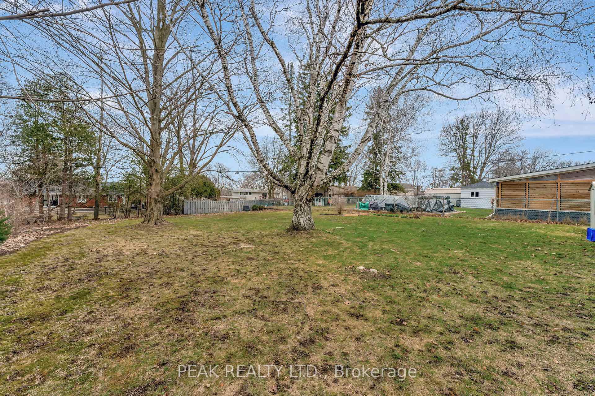Photo 45 of 9 Hiram Road, Brant, Paris — HOMEH