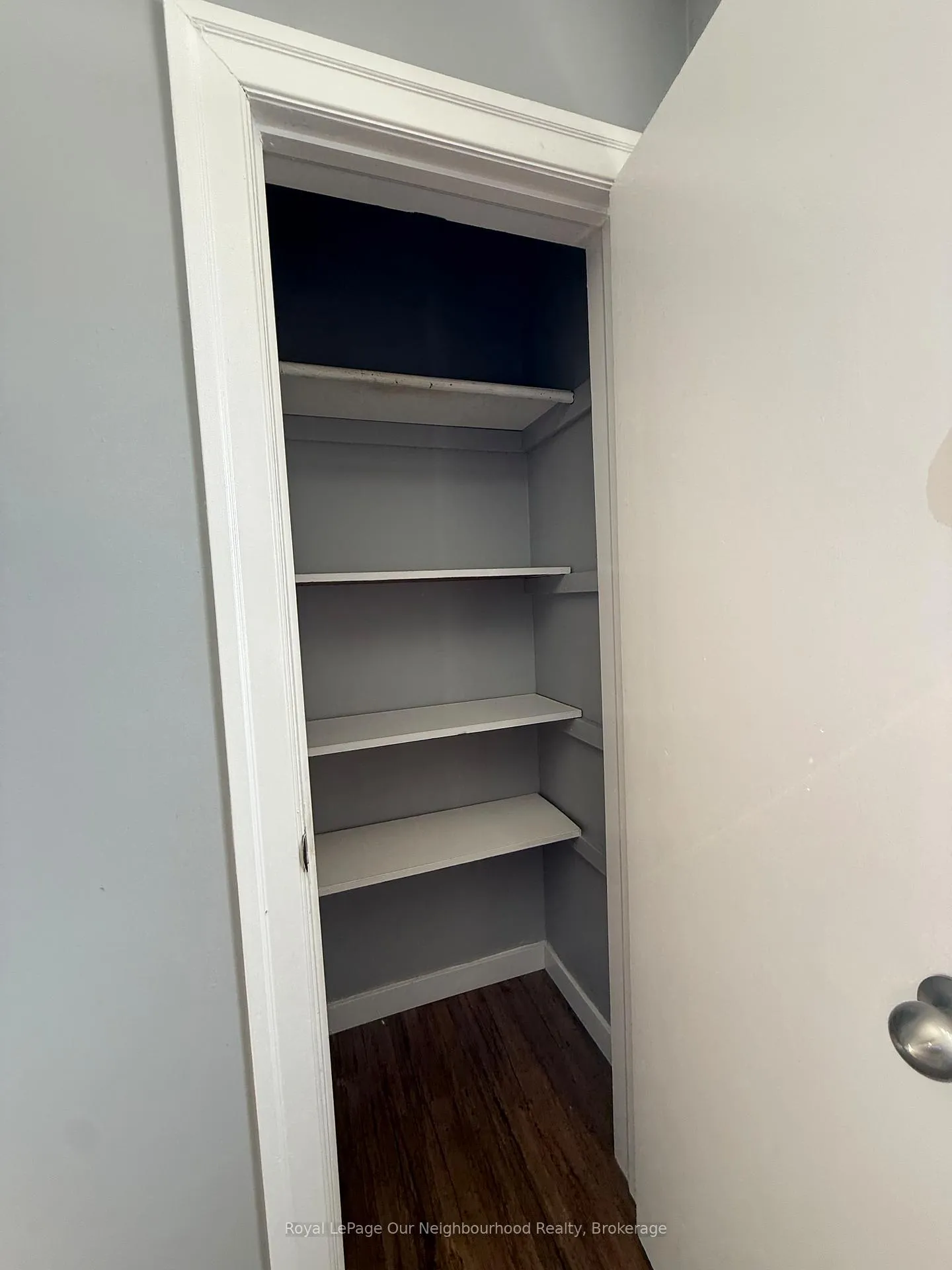 Photo 12 of Unit Upper, 741 Maryland Avenue, Peterborough, Otonabee Ward 1 — HOMEH