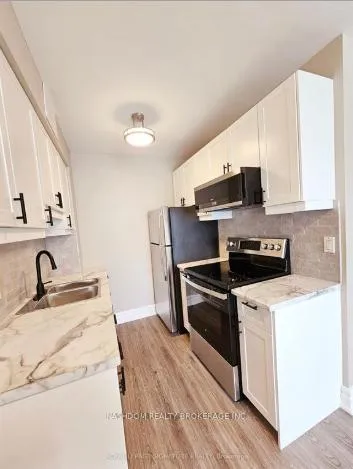 Photo 3 of Unit 405, 101 Queen Street S, Hamilton, Durand — HOMEH