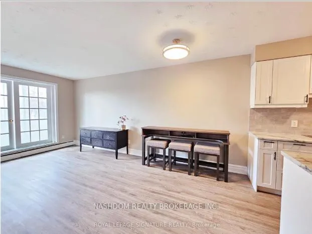 Photo 6 of Unit 405, 101 Queen Street S, Hamilton, Durand — HOMEH
