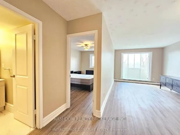 Photo 9 of Unit 405, 101 Queen Street S, Hamilton, Durand — HOMEH