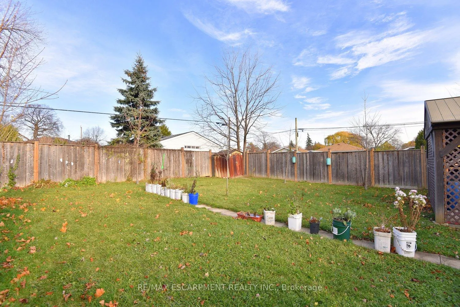 Photo 16 of 57 Cameo Avenue, Hamilton, Macassa — HOMEH