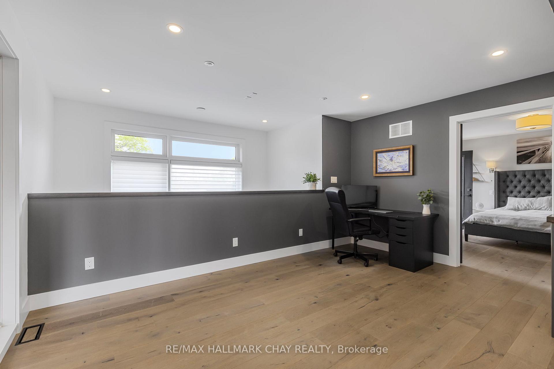 Photo 24 of 54 Highland Avenue, Barrie, Codrington — HOMEH