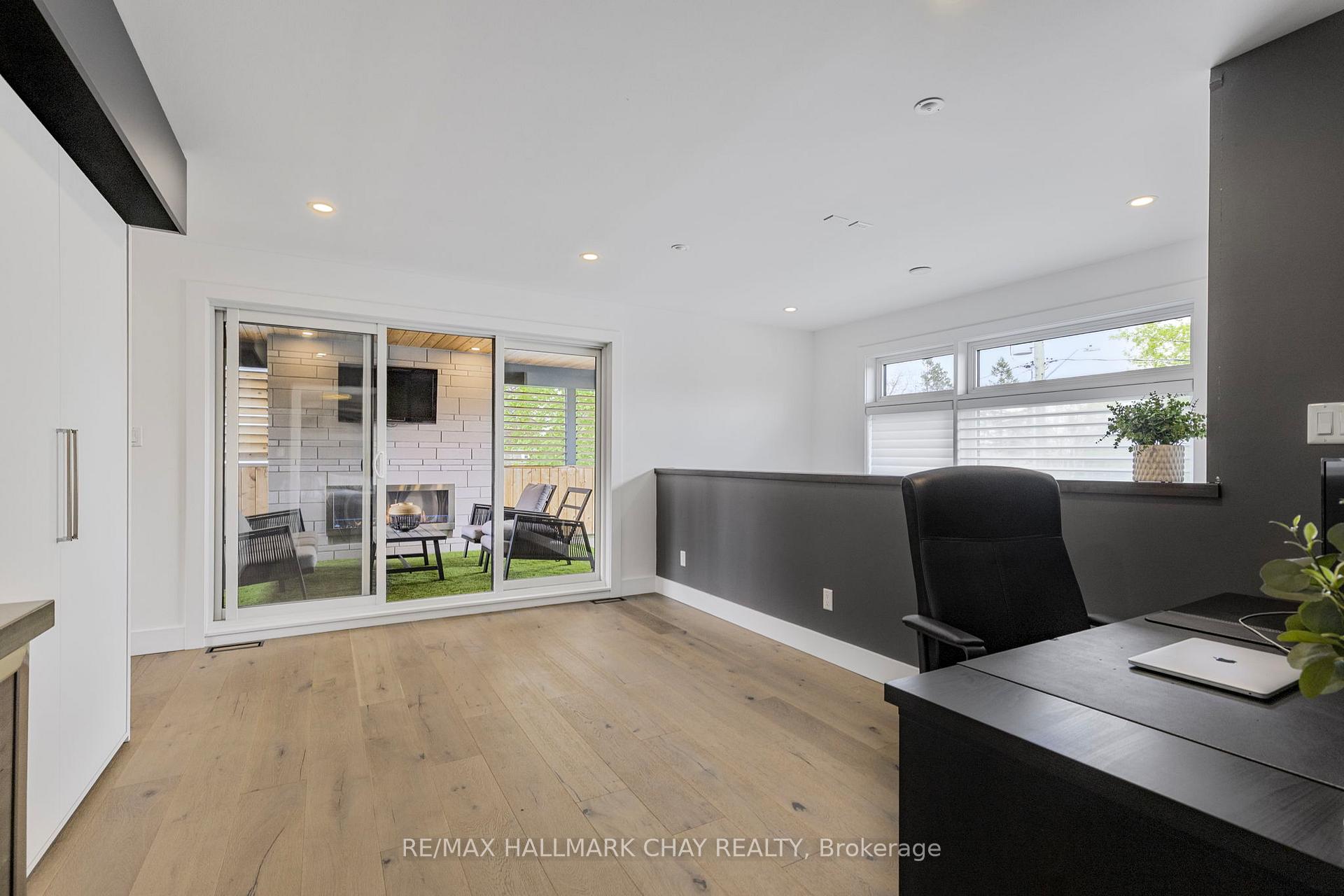 Photo 25 of 54 Highland Avenue, Barrie, Codrington — HOMEH