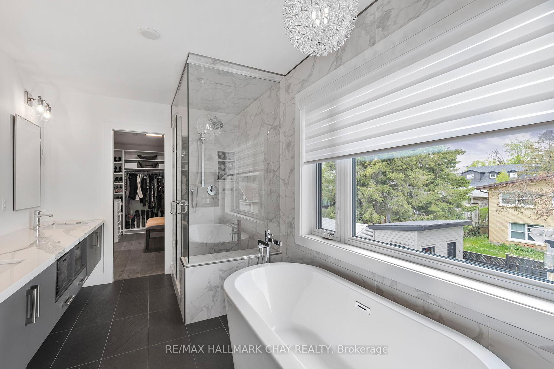 Photo 32 of 54 Highland Avenue, Barrie, Codrington — HOMEH