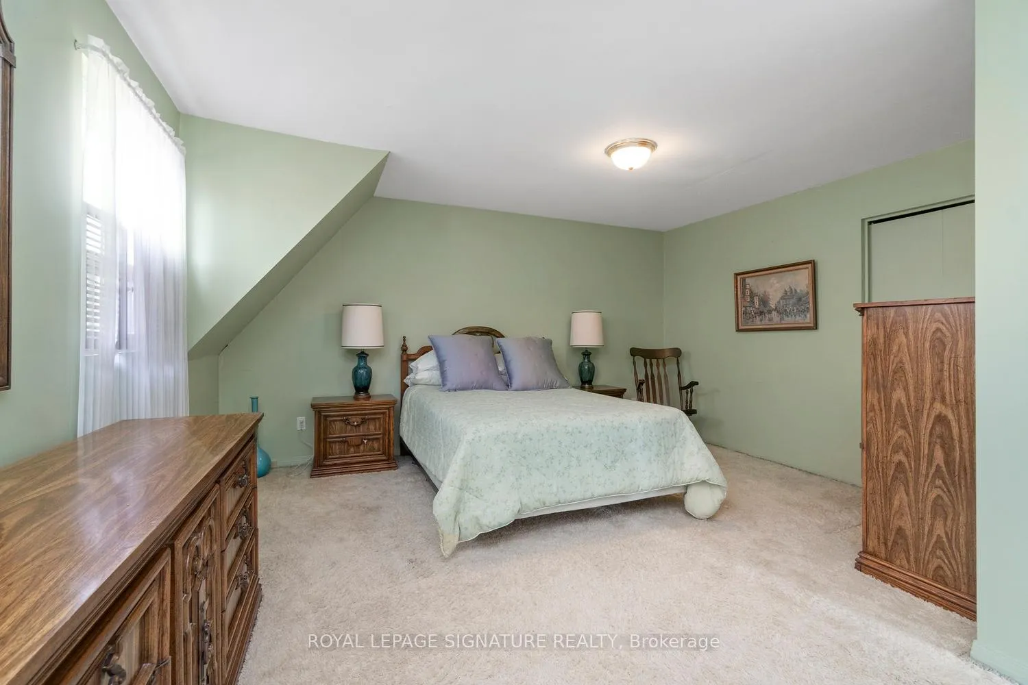 Photo 13 of 581 Stonebridge Lane N, Pickering, West Shore — HOMEH