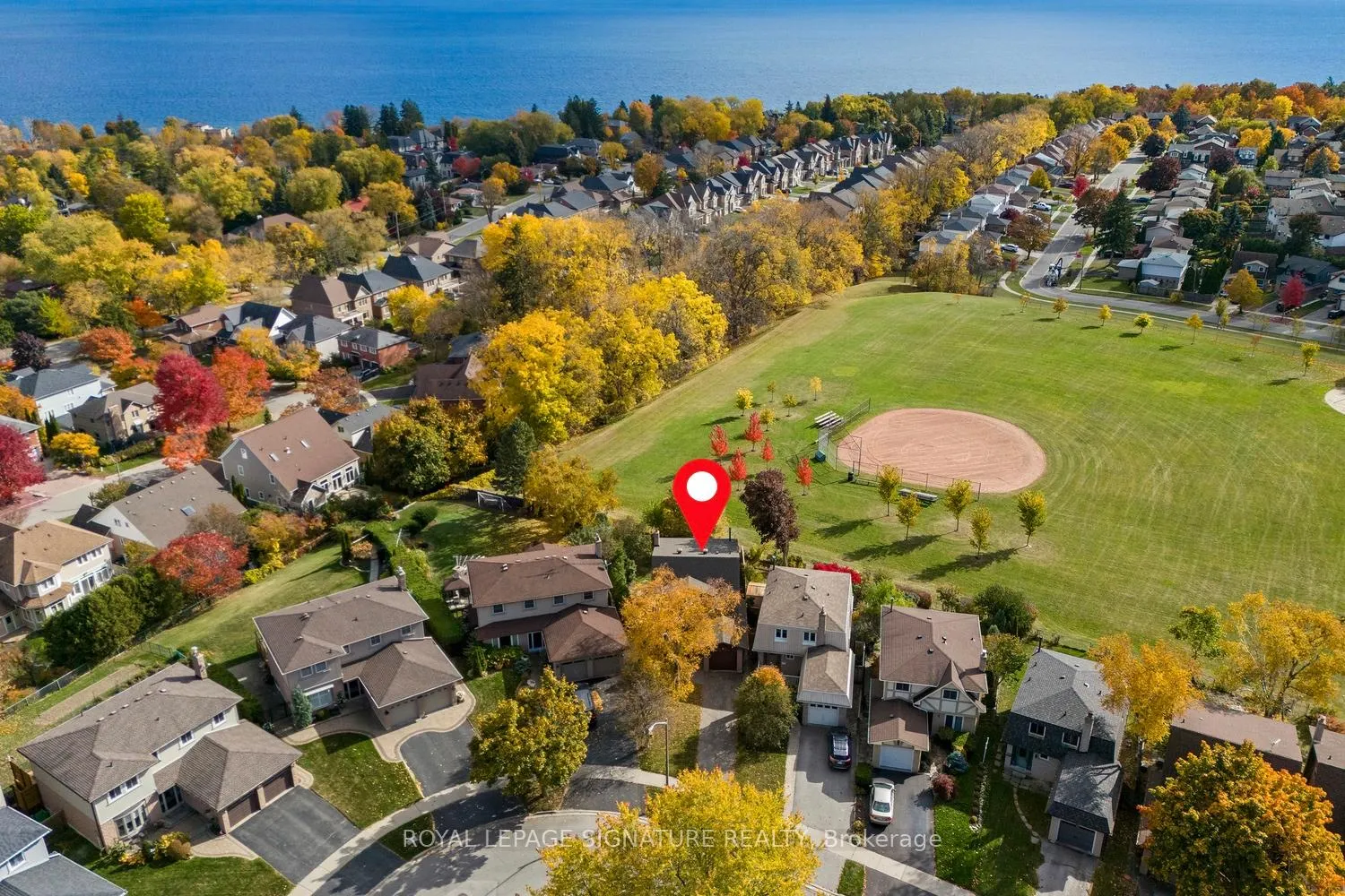 Photo 20 of 581 Stonebridge Lane N, Pickering, West Shore — HOMEH