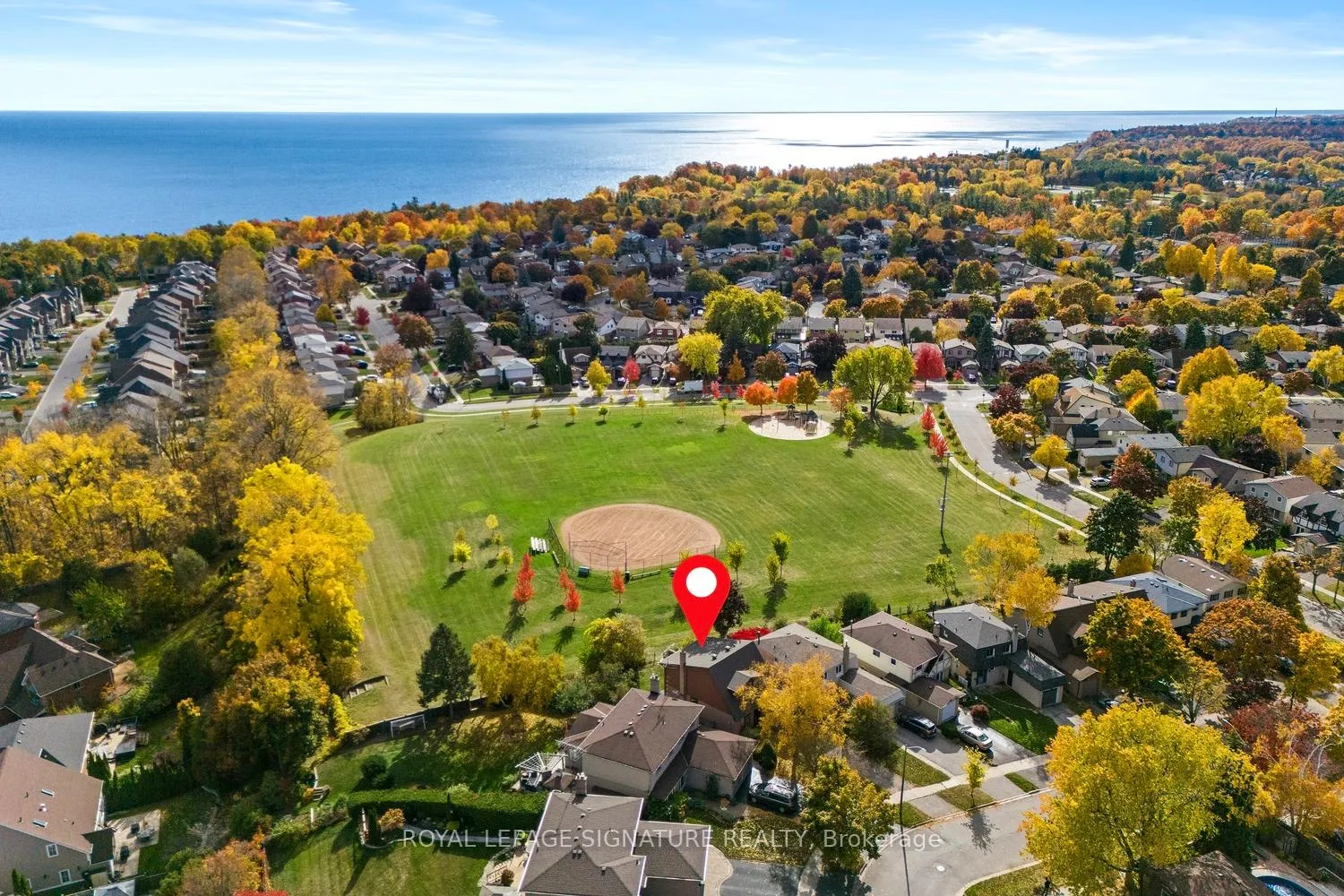 Photo 21 of 581 Stonebridge Lane N, Pickering, West Shore — HOMEH