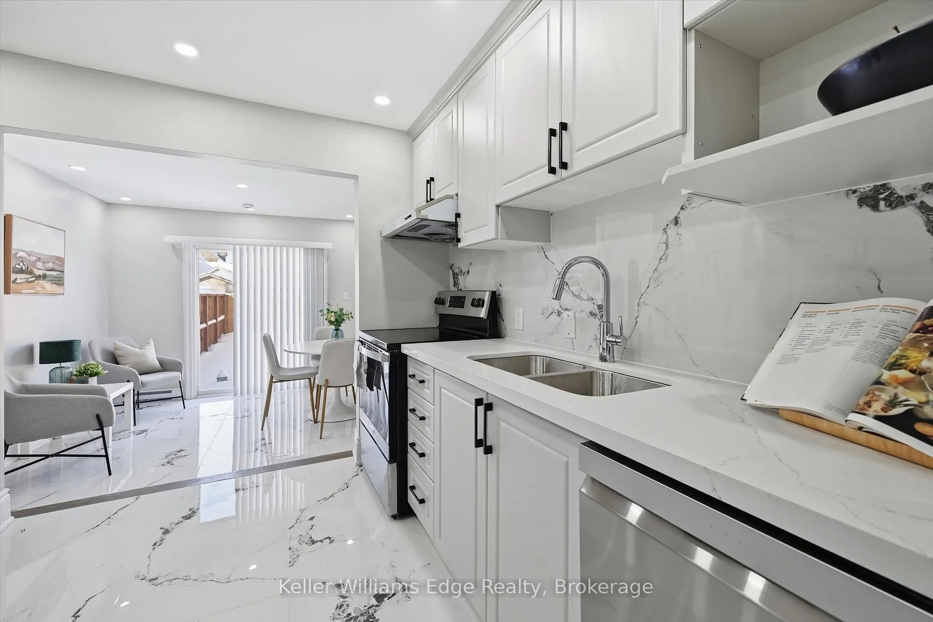 Photo 13 of 65 Smith Avenue, Hamilton, Landsdale — HOMEH