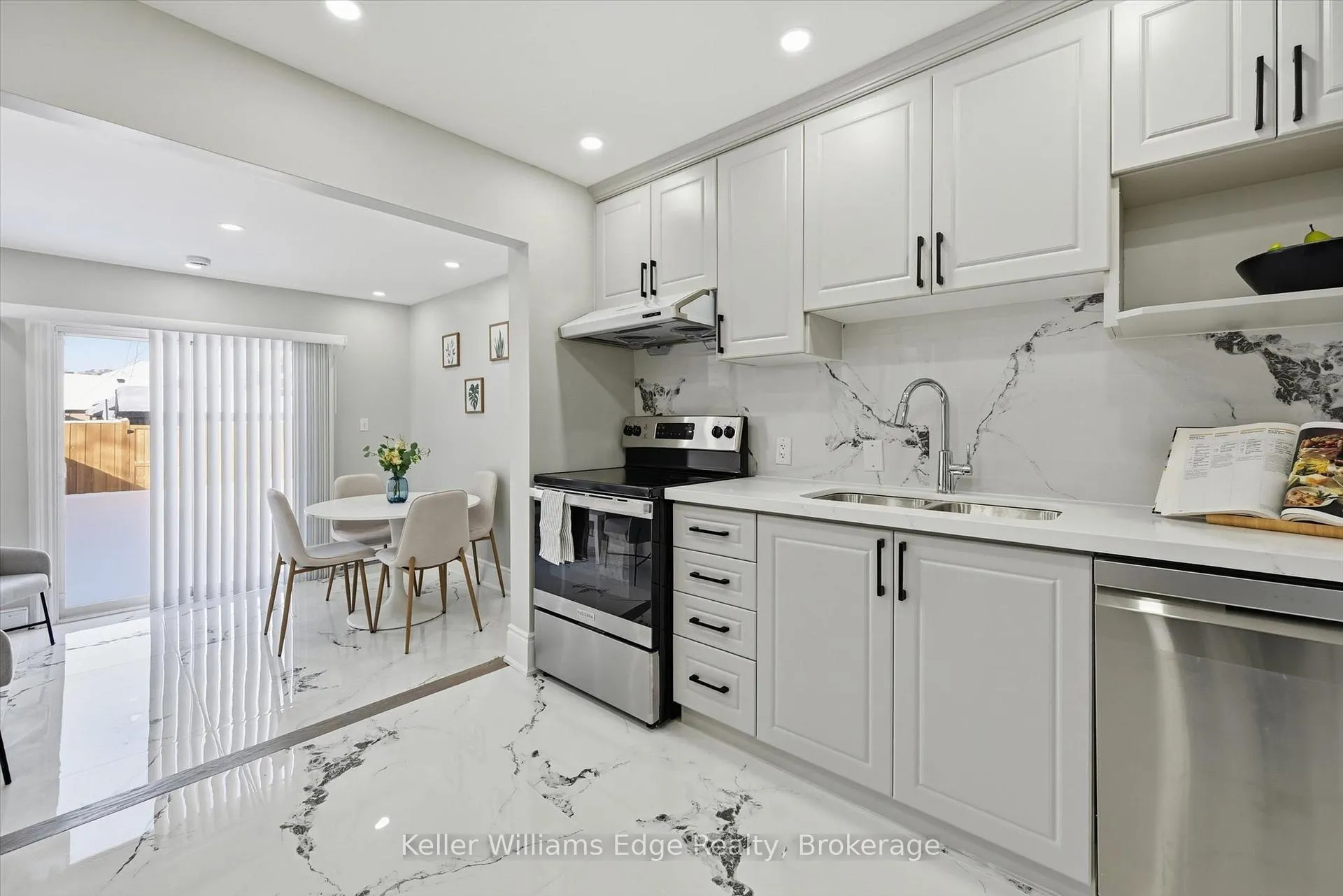 Photo 15 of 65 Smith Avenue, Hamilton, Landsdale — HOMEH