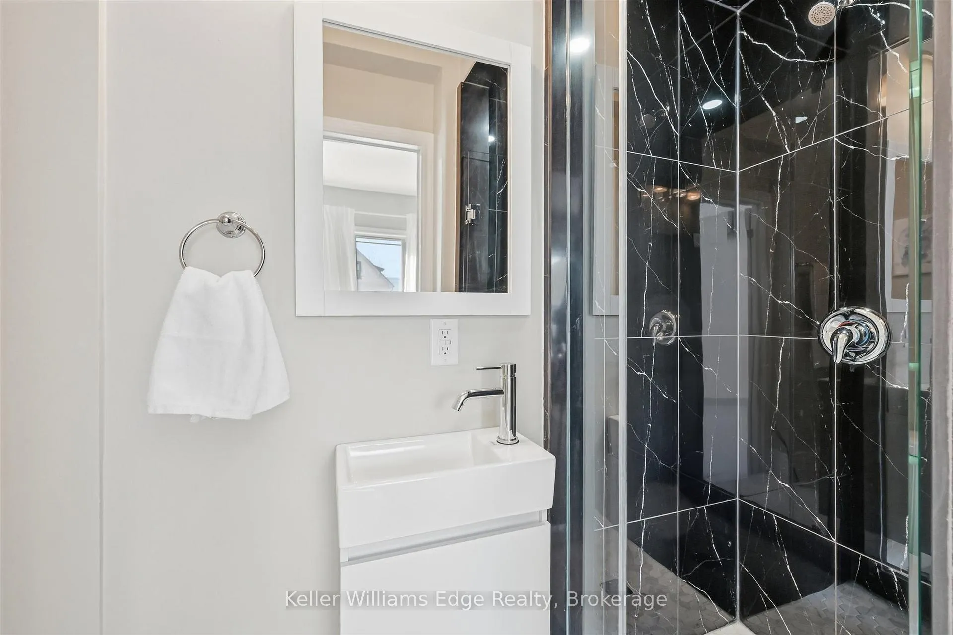 Photo 34 of 65 Smith Avenue, Hamilton, Landsdale — HOMEH