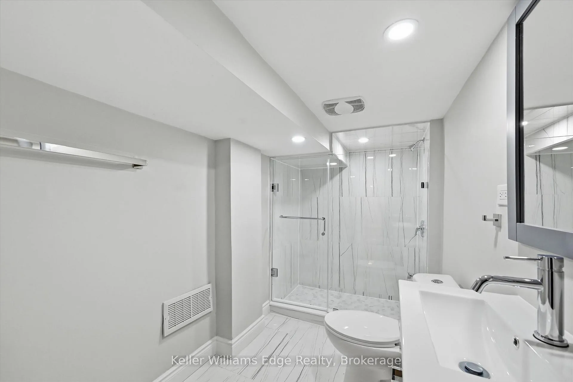 Photo 41 of 65 Smith Avenue, Hamilton, Landsdale — HOMEH