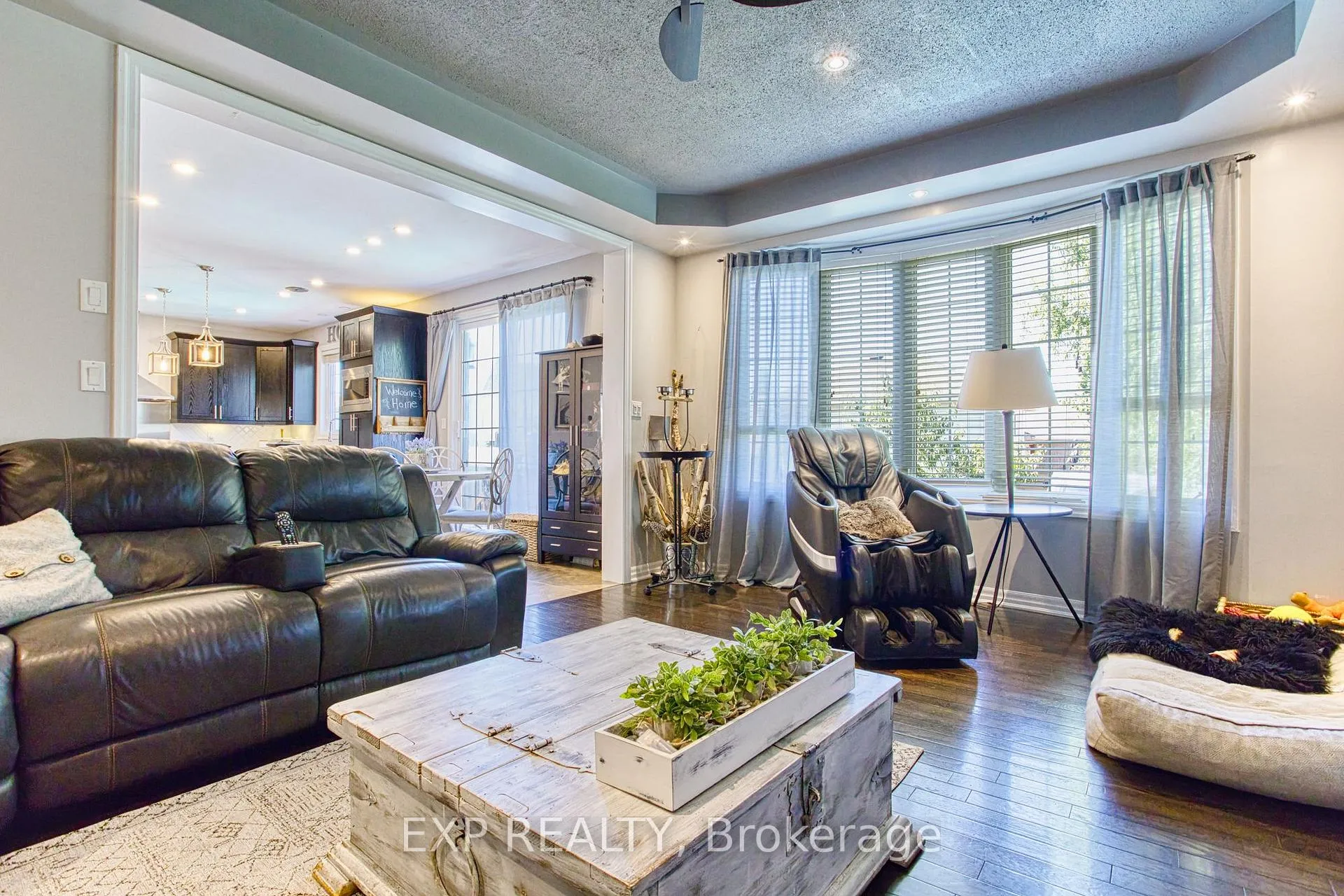 Photo 18 of 261 Montreal Circle, Hamilton, Stoney Creek — HOMEH