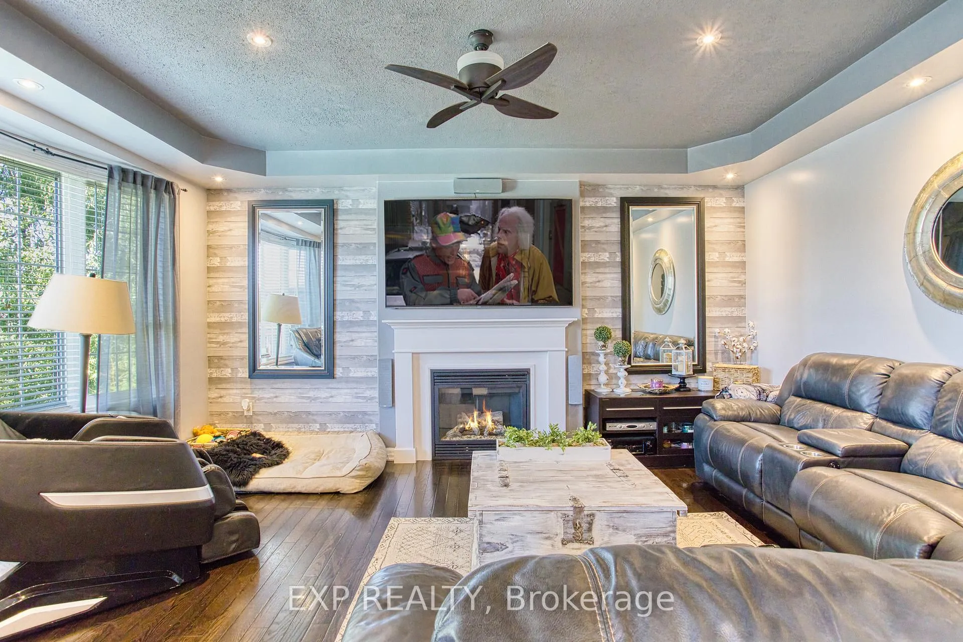 Photo 19 of 261 Montreal Circle, Hamilton, Stoney Creek — HOMEH