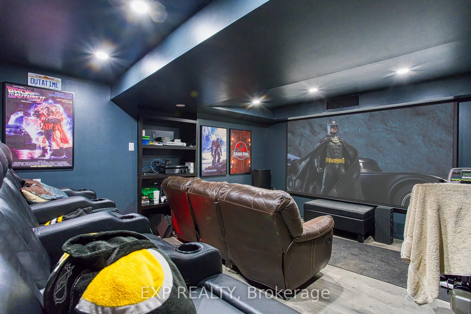 Photo 30 of 261 Montreal Circle, Hamilton, Stoney Creek — HOMEH