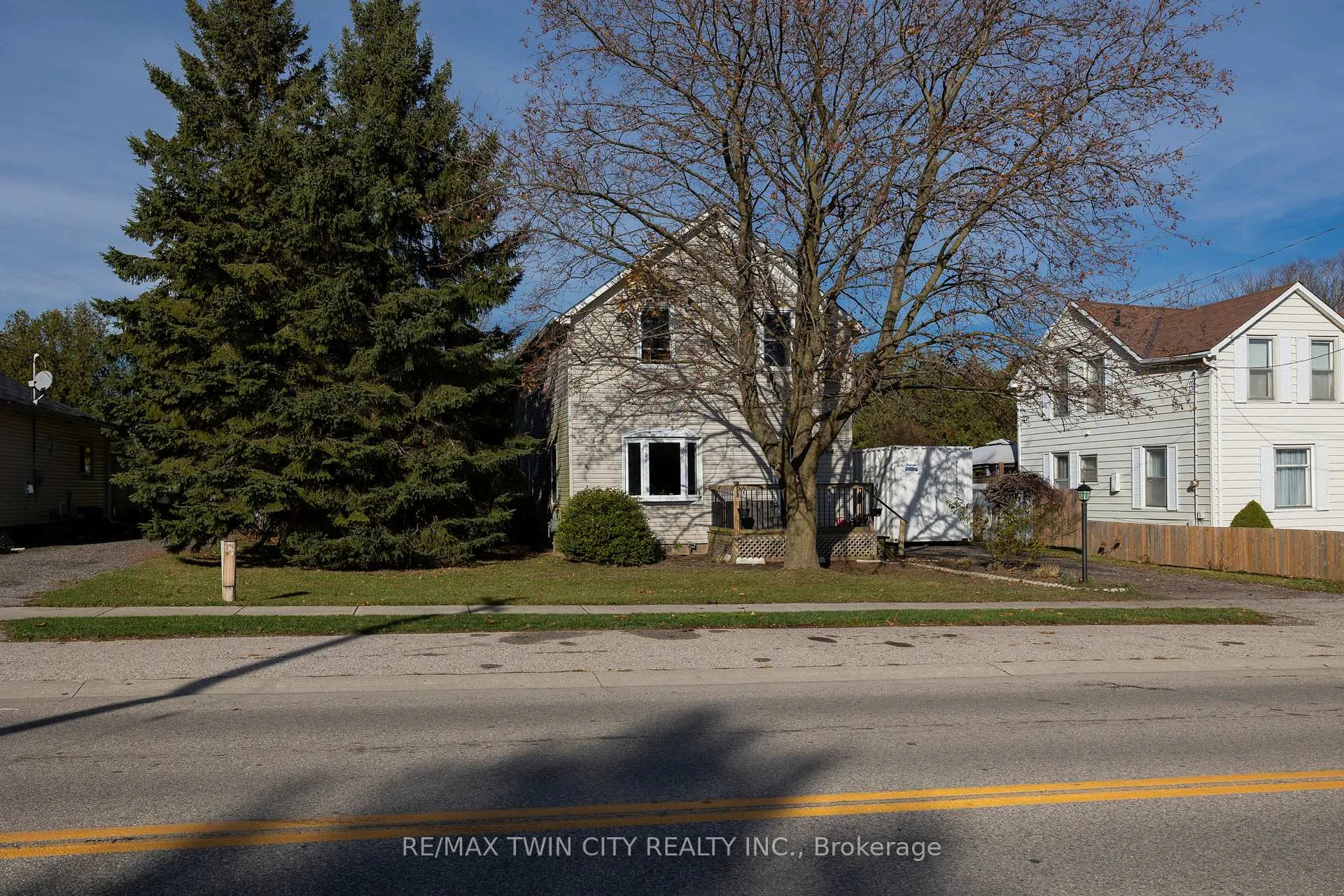 Photo 2 of 264 Oakland Road, Brant, Oakland — HOMEH