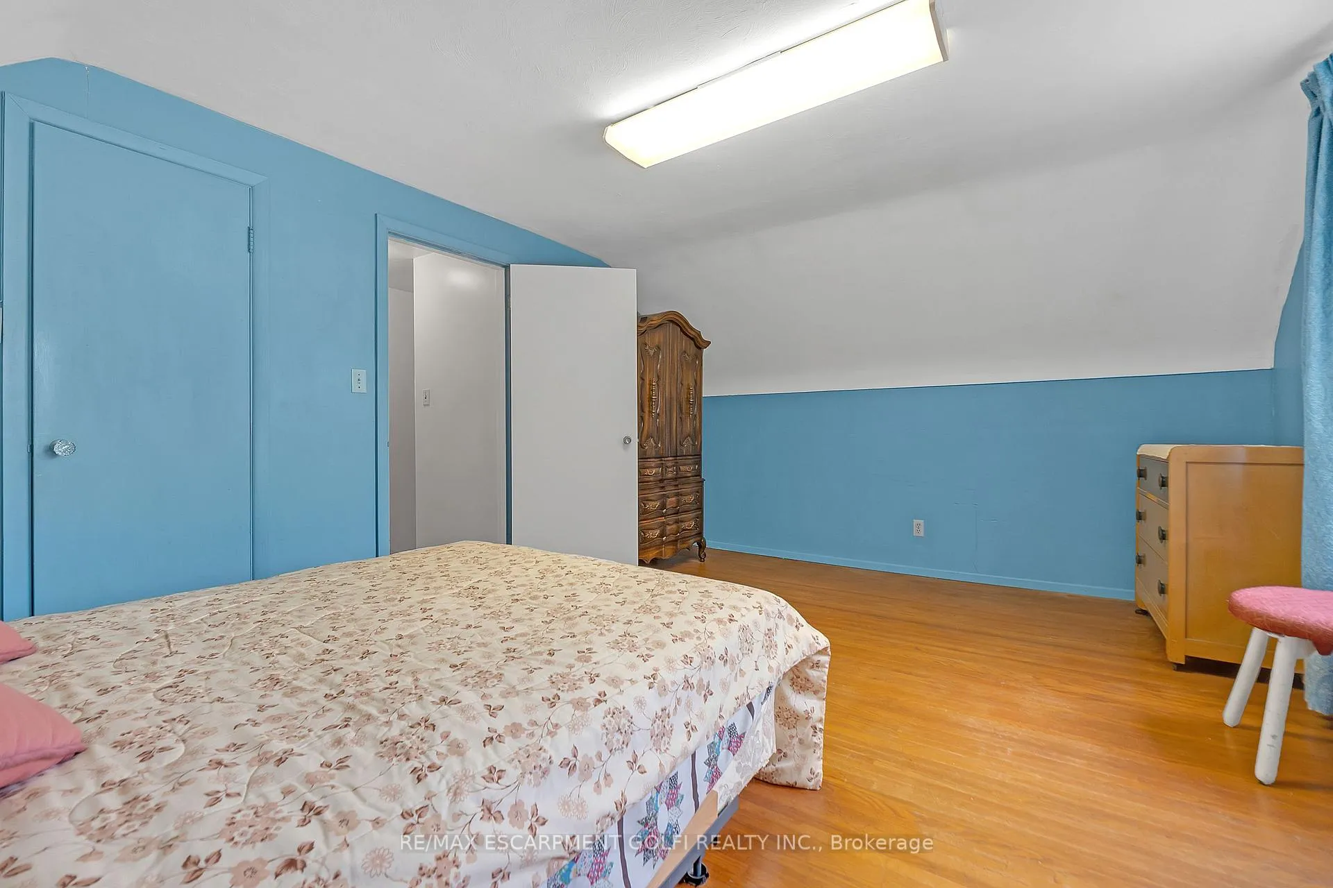 Photo 18 of 955 Lawrence Road, Hamilton, Rosedale — HOMEH