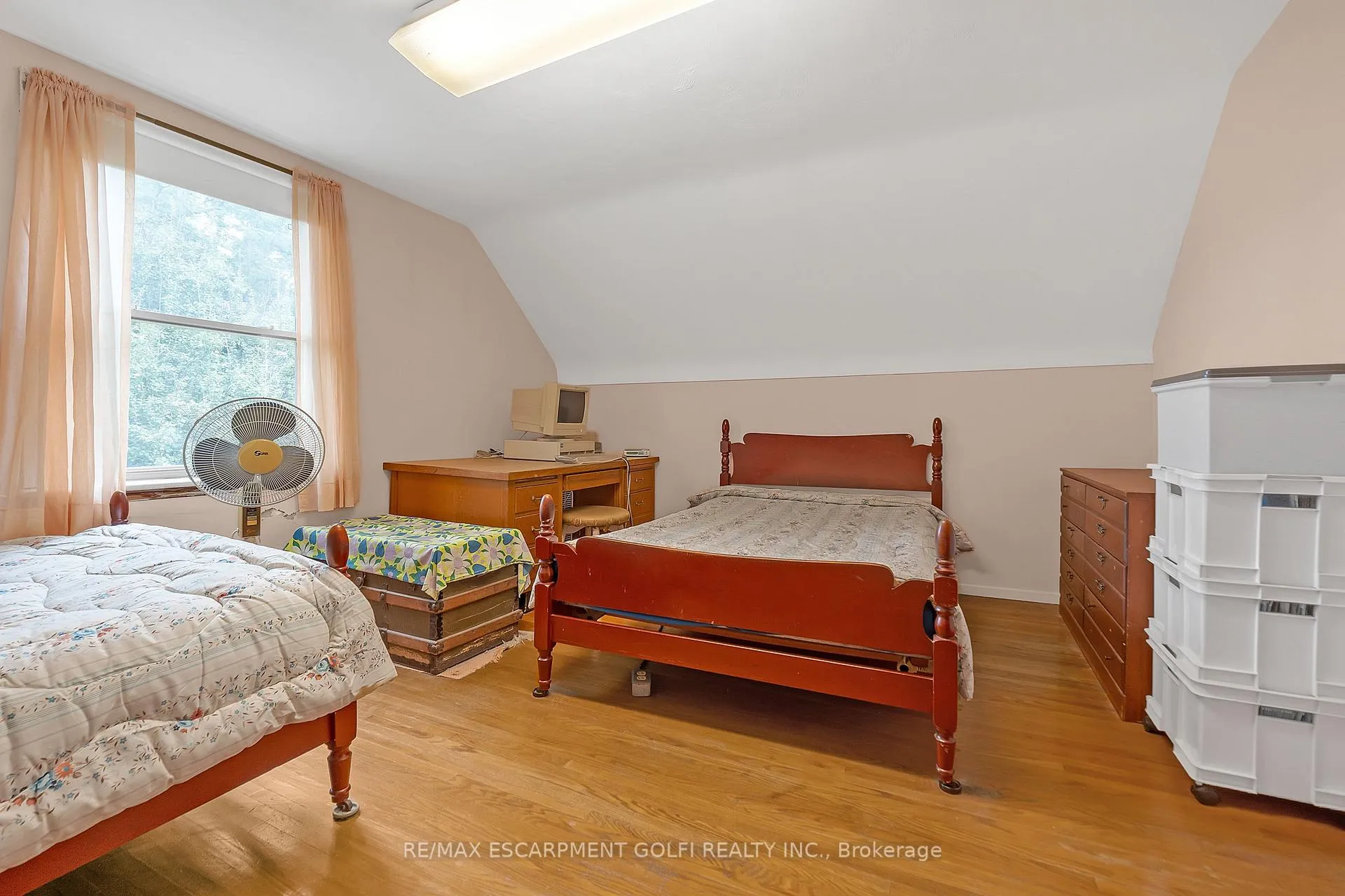 Photo 19 of 955 Lawrence Road, Hamilton, Rosedale — HOMEH