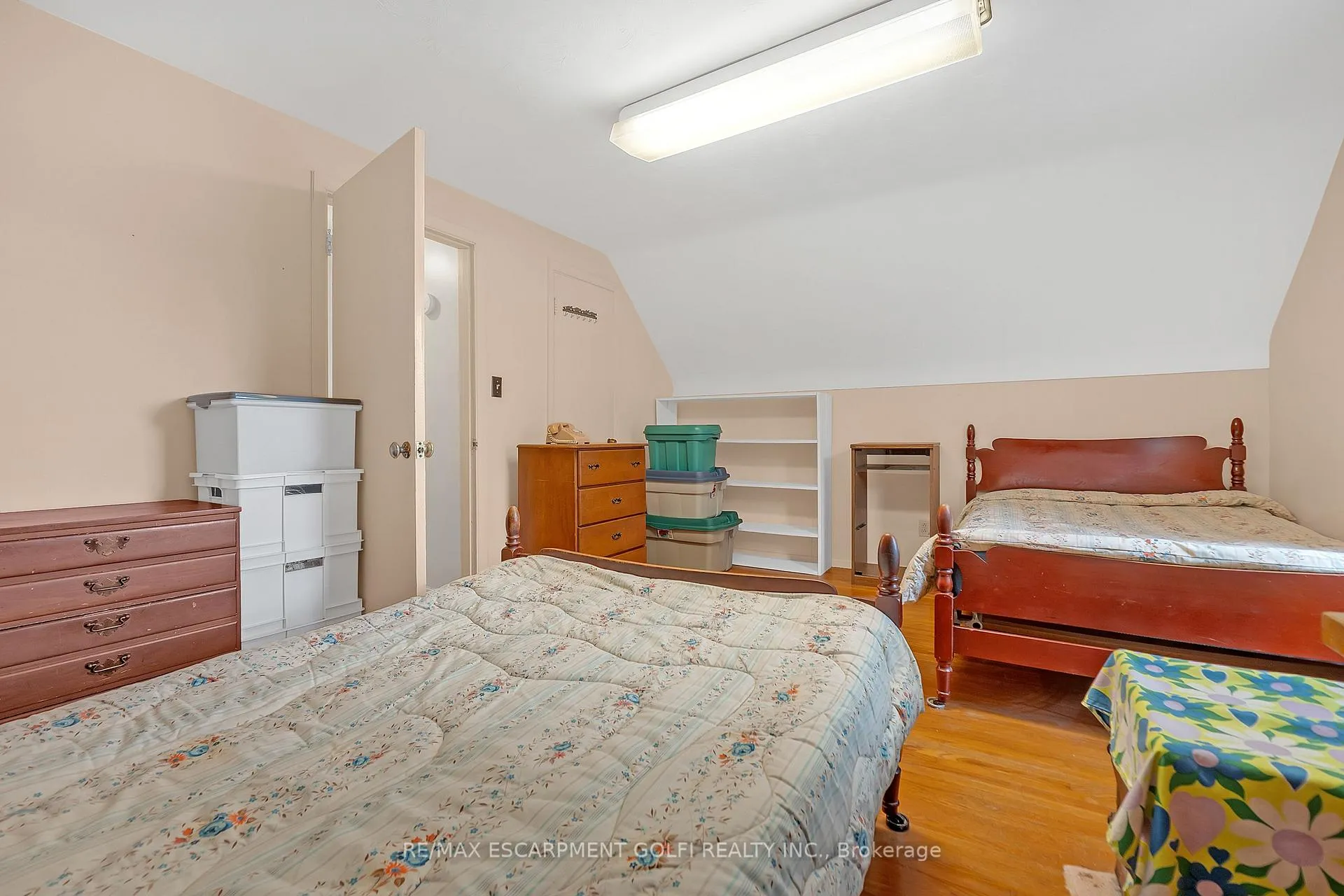 Photo 20 of 955 Lawrence Road, Hamilton, Rosedale — HOMEH