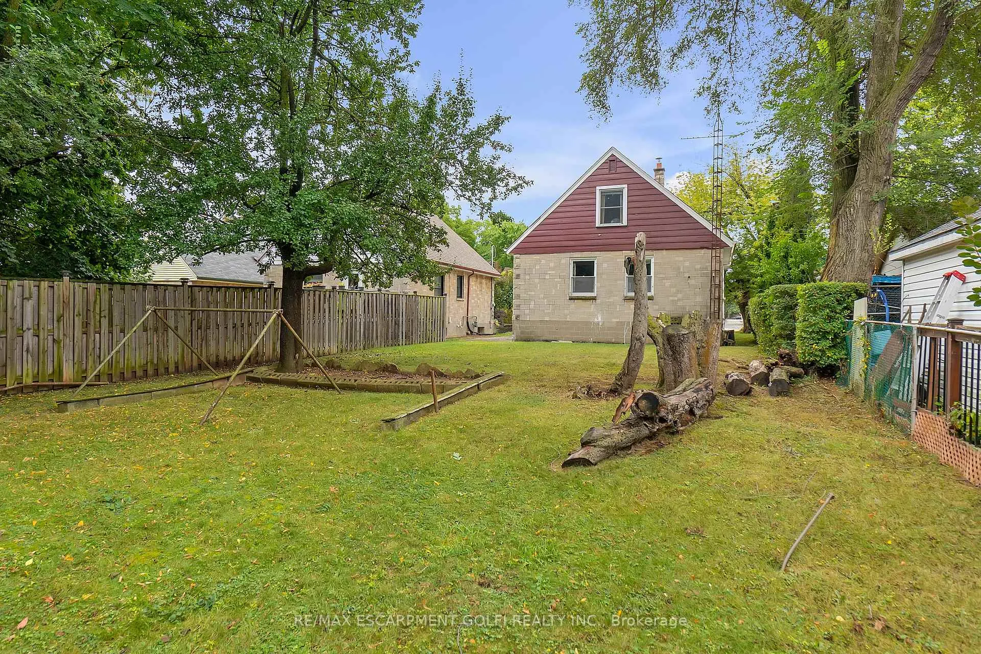 Photo 25 of 955 Lawrence Road, Hamilton, Rosedale — HOMEH