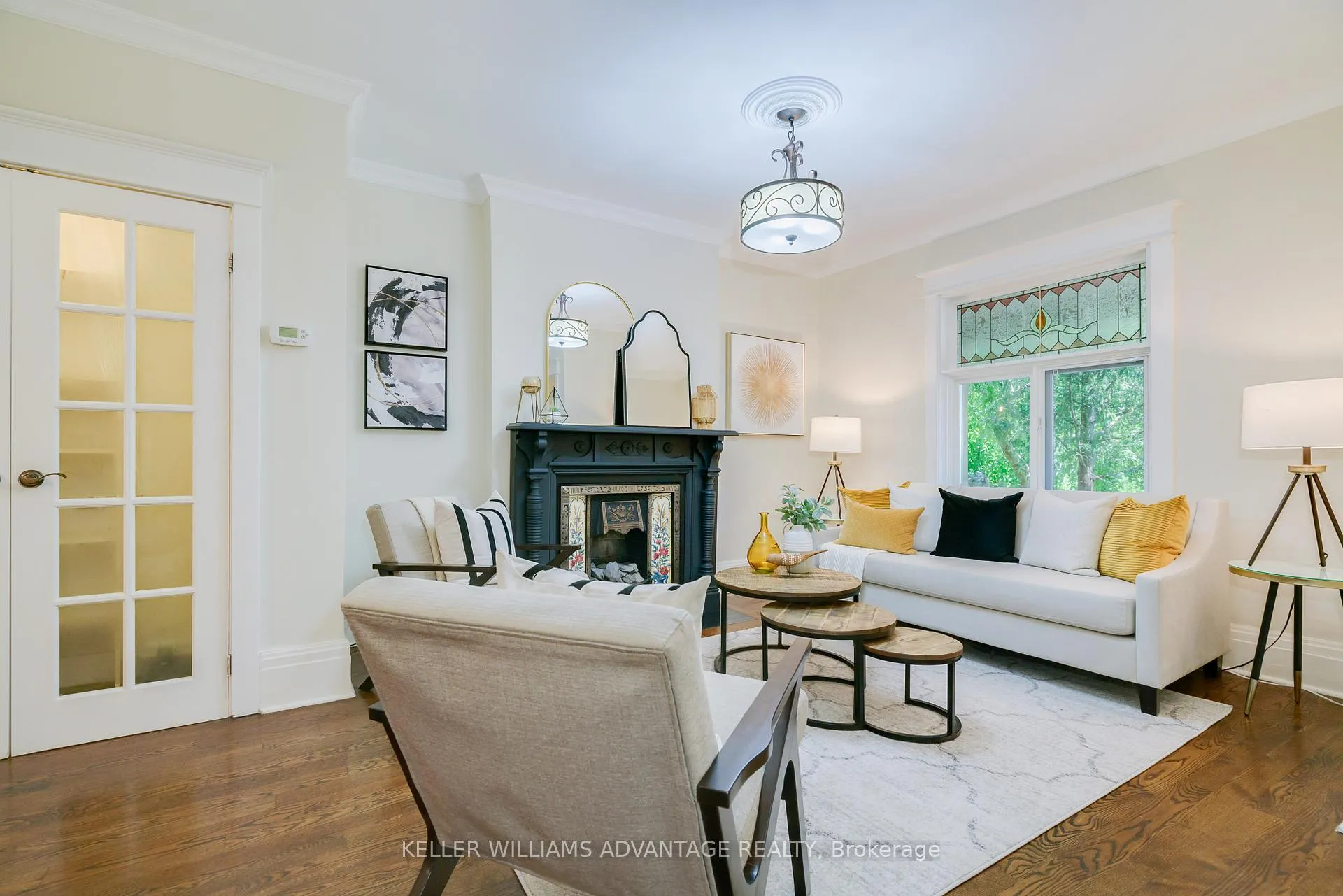 Photo 5 of 76 Sparkhall Avenue, Toronto, North Riverdale — HOMEH