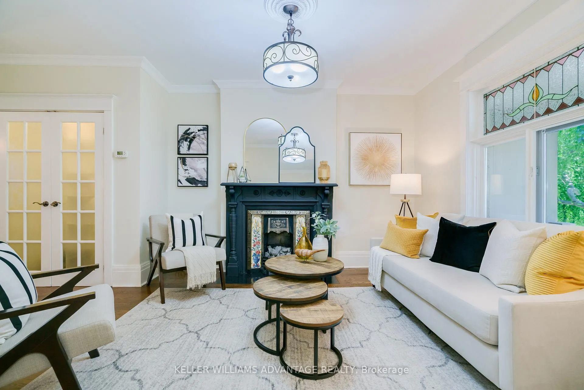 Photo 10 of 76 Sparkhall Avenue, Toronto, North Riverdale — HOMEH