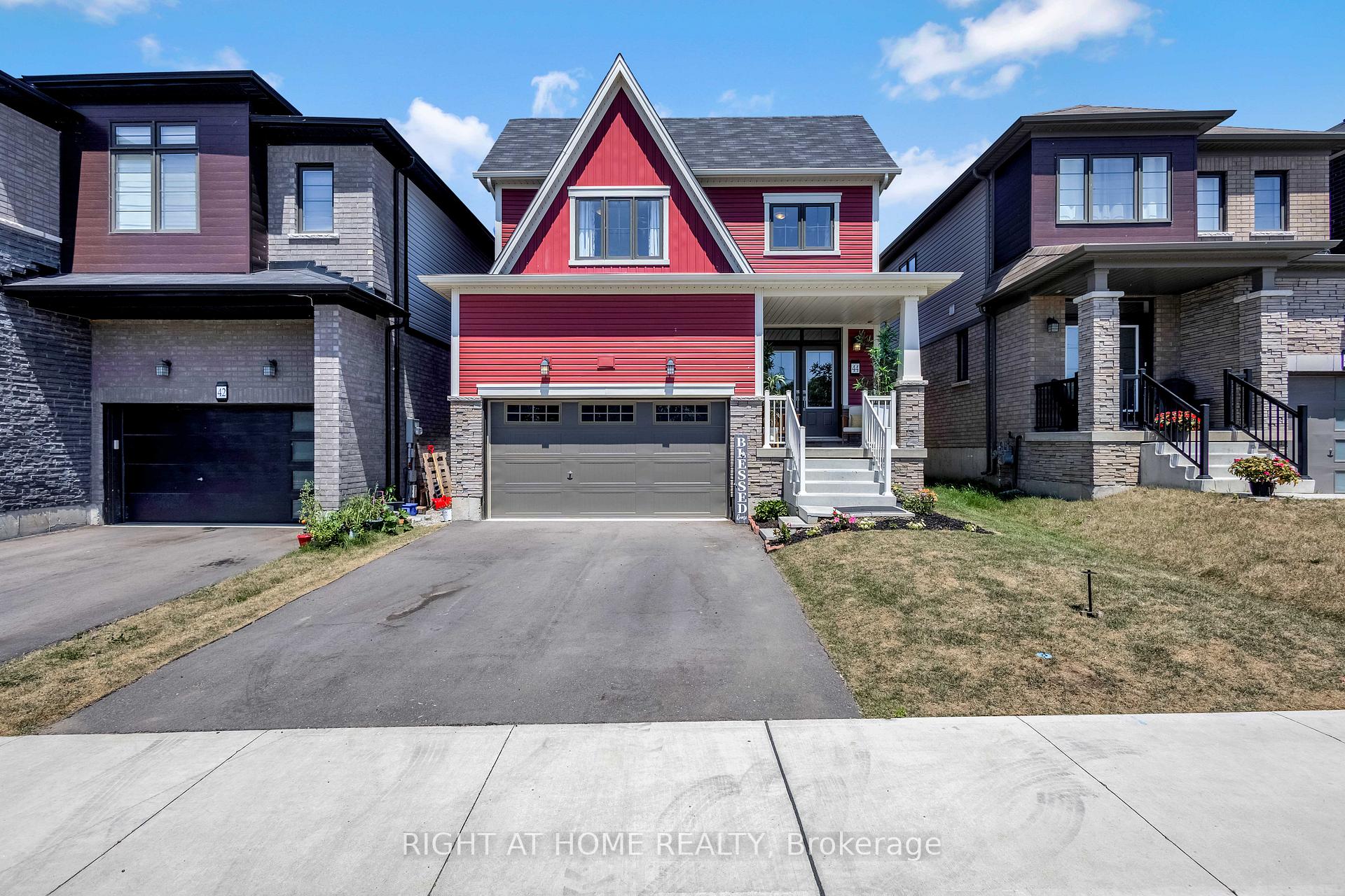 Photo 2 of 44 Santos Drive, Haldimand — HOMEH