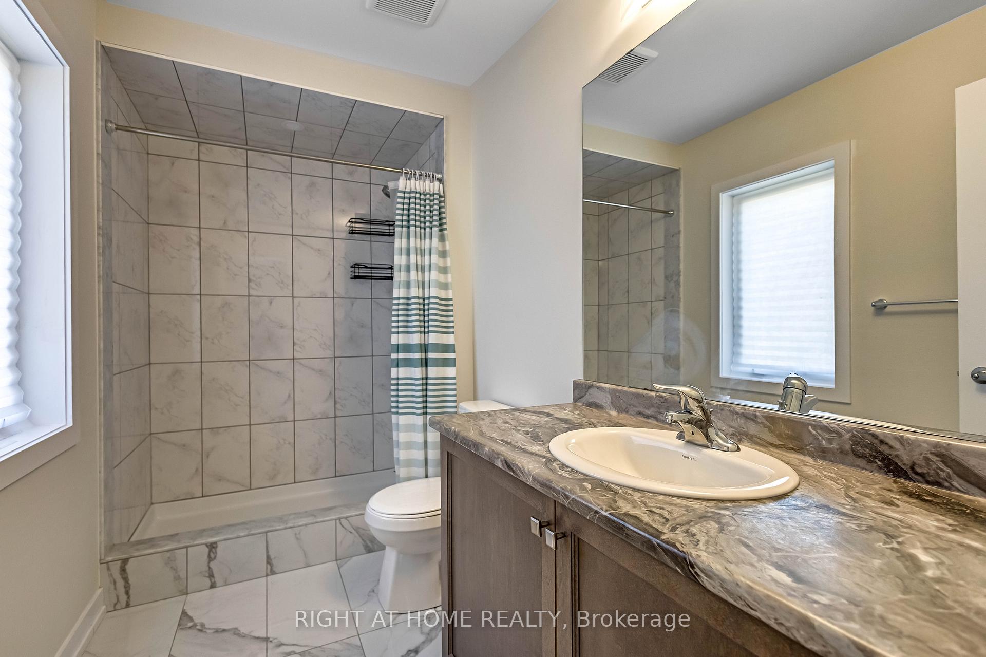 Photo 30 of 44 Santos Drive, Haldimand — HOMEH