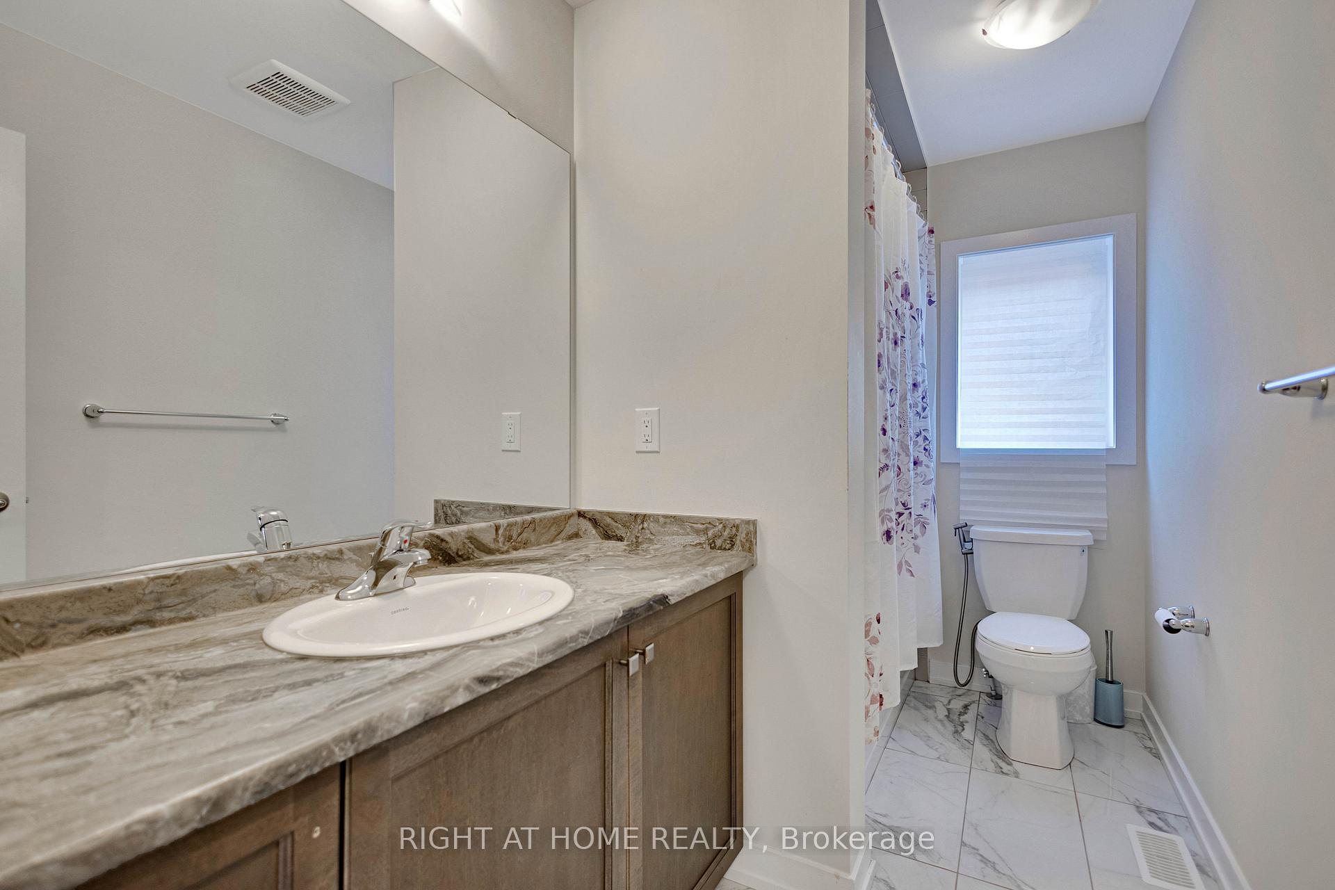 Photo 32 of 44 Santos Drive, Haldimand — HOMEH