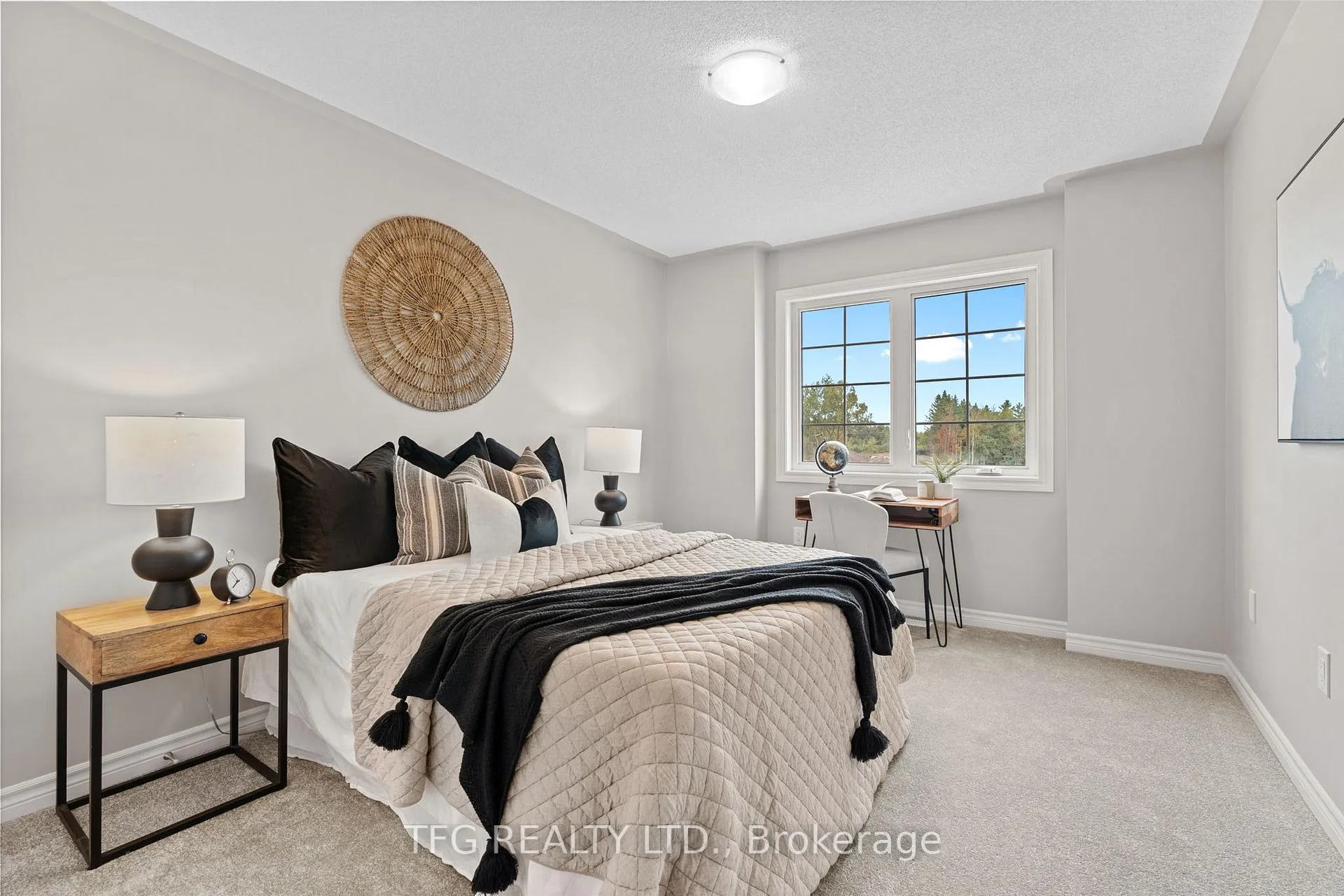 Photo 25 of 46 Broome Avenue, Clarington, Courtice — HOMEH