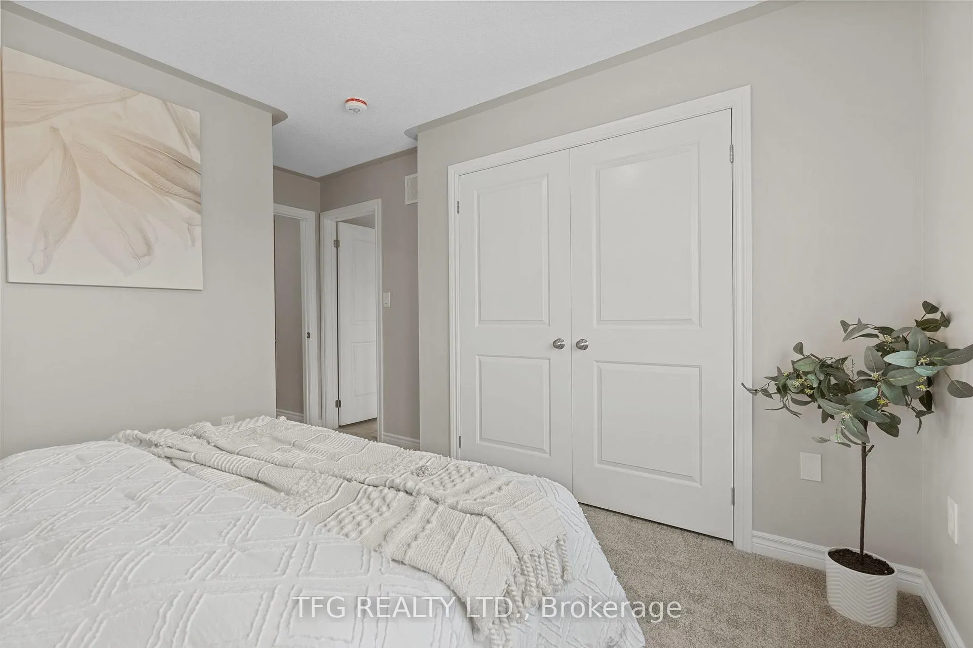 Photo 29 of 46 Broome Avenue, Clarington, Courtice — HOMEH
