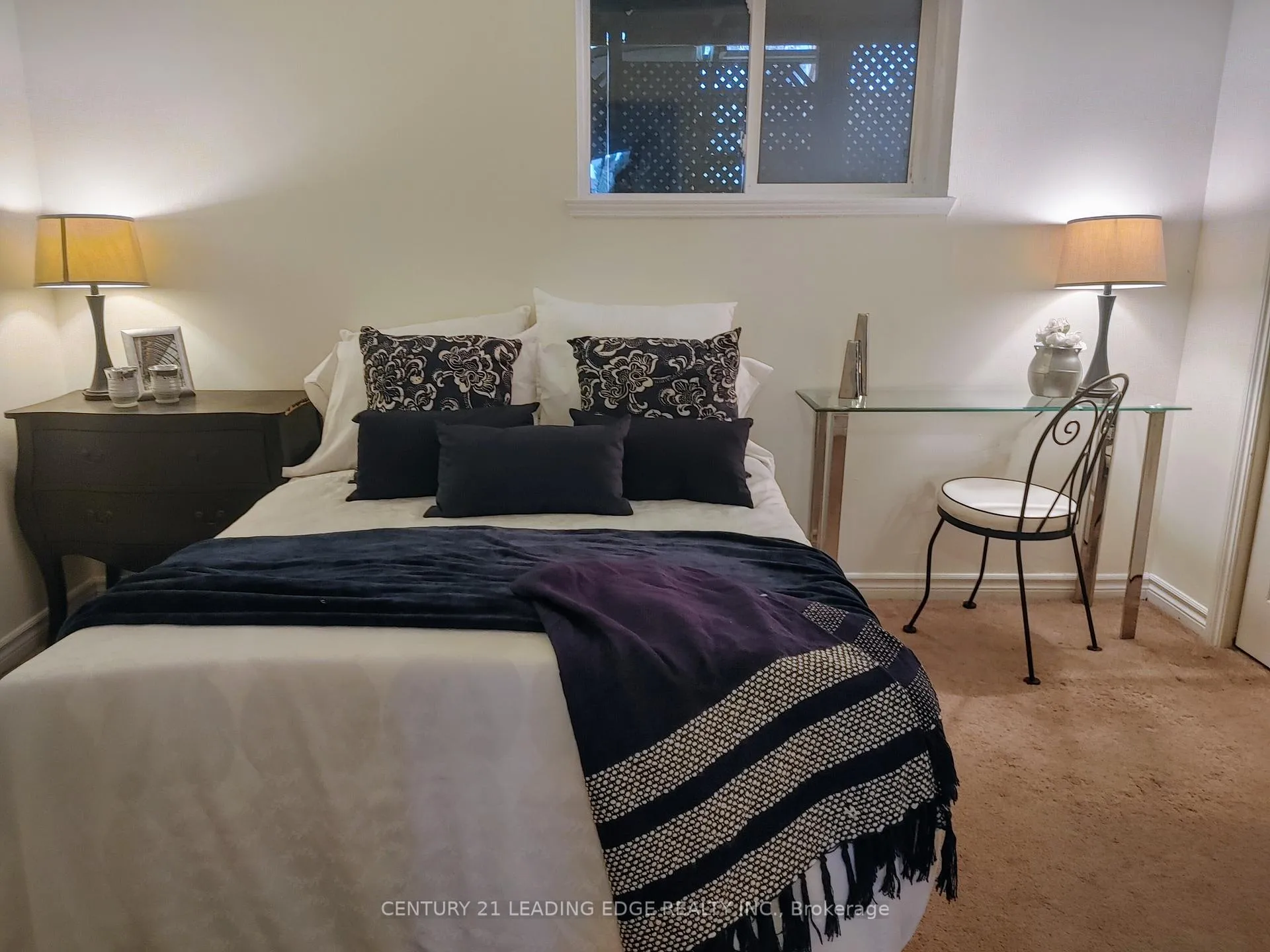 Photo 19 of 1422 Outlet Drive, Oshawa, Lakeview — HOMEH