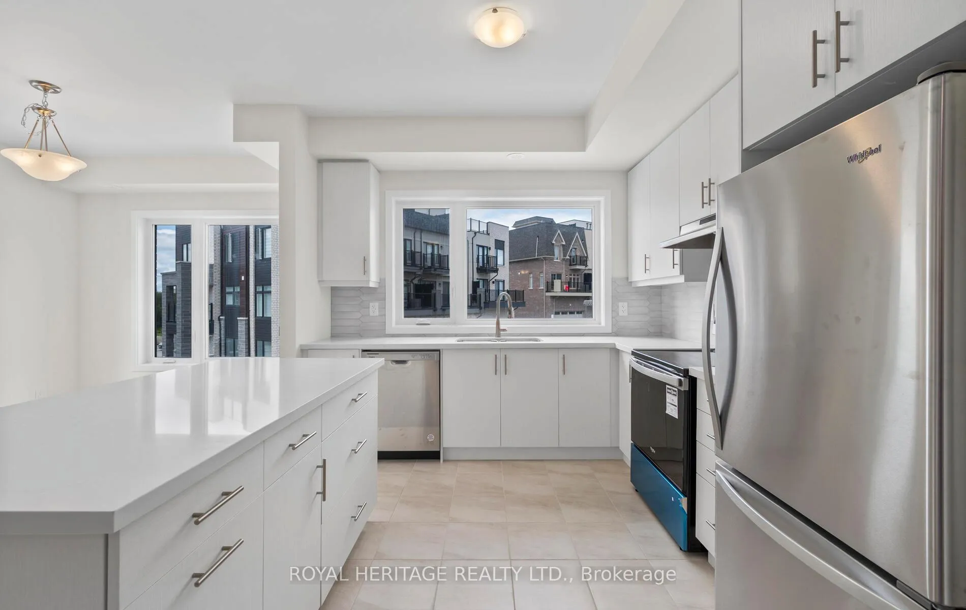 Photo 21 of 5 Schmidt Lane, Markham, Angus Glen — HOMEH