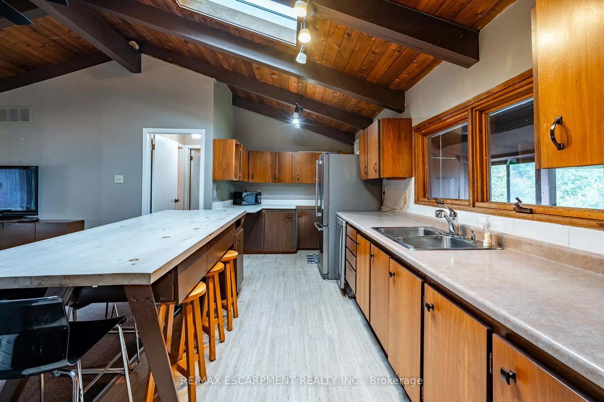 Photo 15 of 60 Atkinson Boulevard, Hamilton, Pleasant View — HOMEH