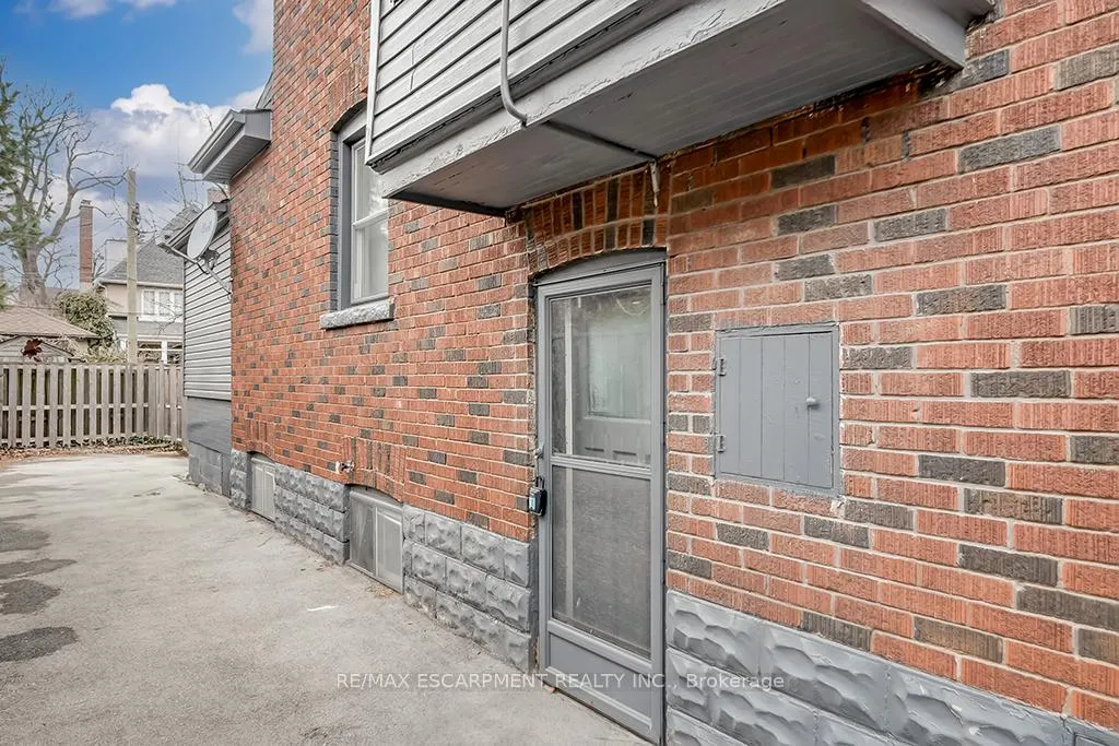 Photo 3 of Unit Lower, 38 Ashford Boulevard, Hamilton, Blakeley — HOMEH