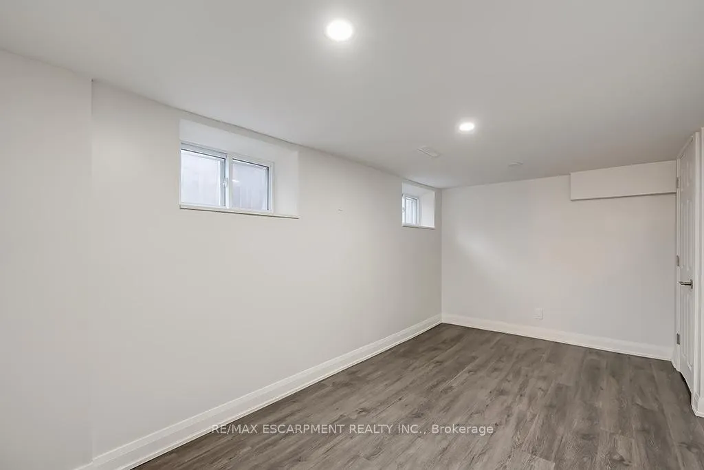 Photo 5 of Unit Lower, 38 Ashford Boulevard, Hamilton, Blakeley — HOMEH