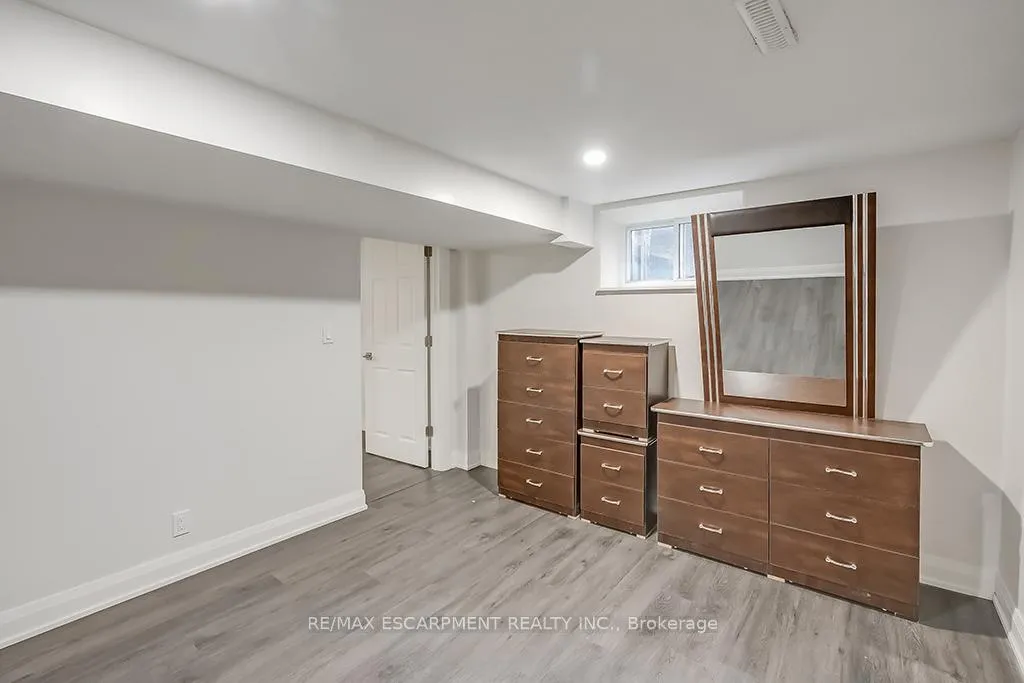 Photo 11 of Unit Lower, 38 Ashford Boulevard, Hamilton, Blakeley — HOMEH