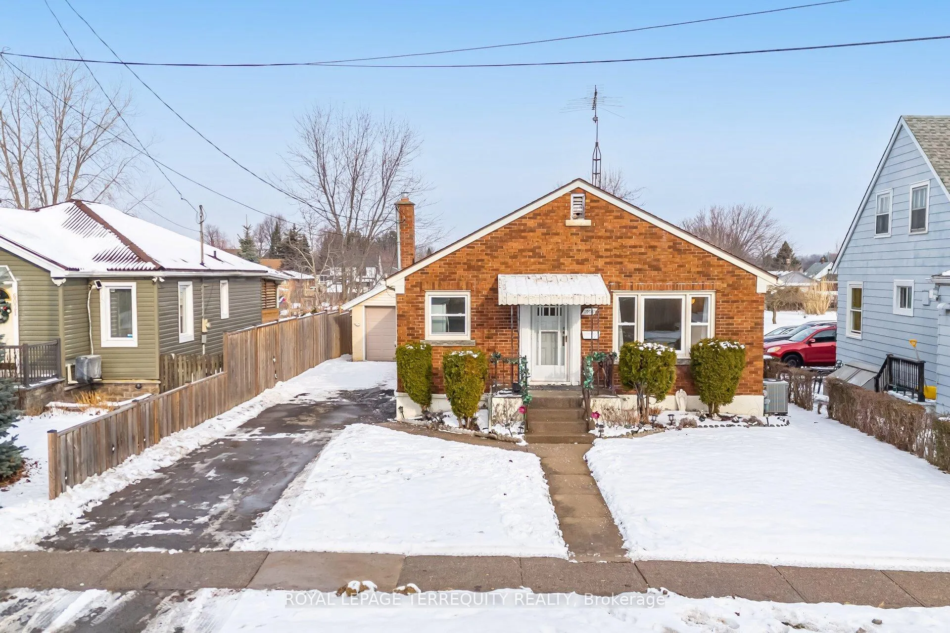 Photo 2 of 6001 North Street, Niagara Falls, Hospital — HOMEH