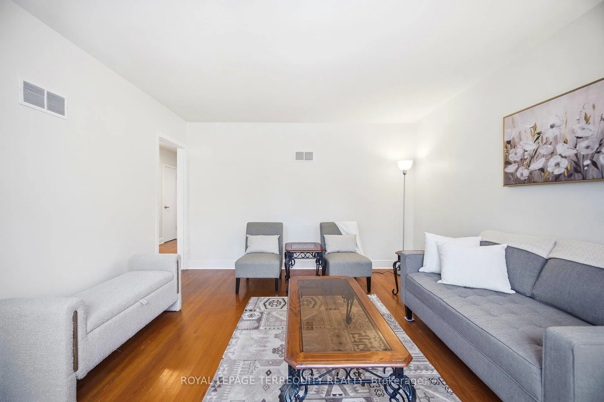 Photo 9 of 6001 North Street, Niagara Falls, Hospital — HOMEH