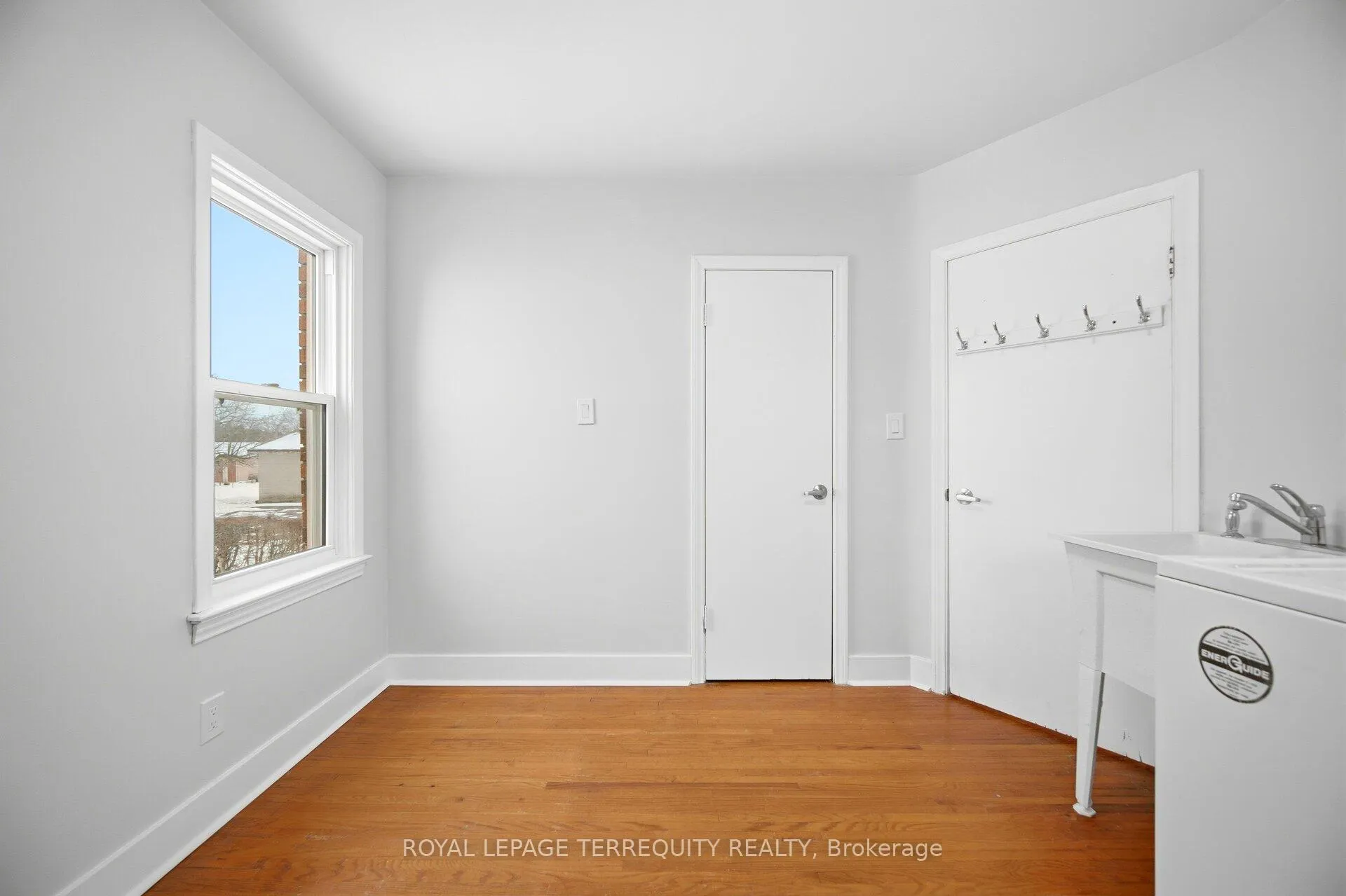 Photo 17 of 6001 North Street, Niagara Falls, Hospital — HOMEH
