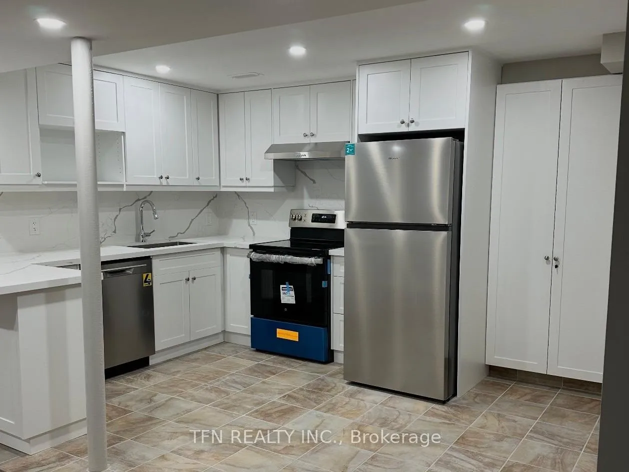 Photo 4 of Unit Basement, 18 Cortese Terrace, Vaughan, Patterson — HOMEH