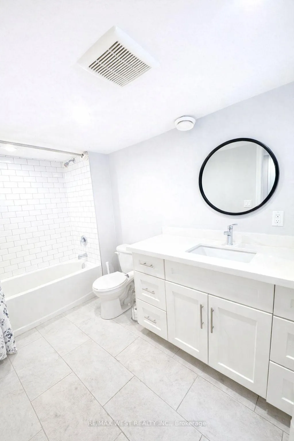 Photo 3 of 106 Bell Drive, Whitby, Lynde Creek — HOMEH
