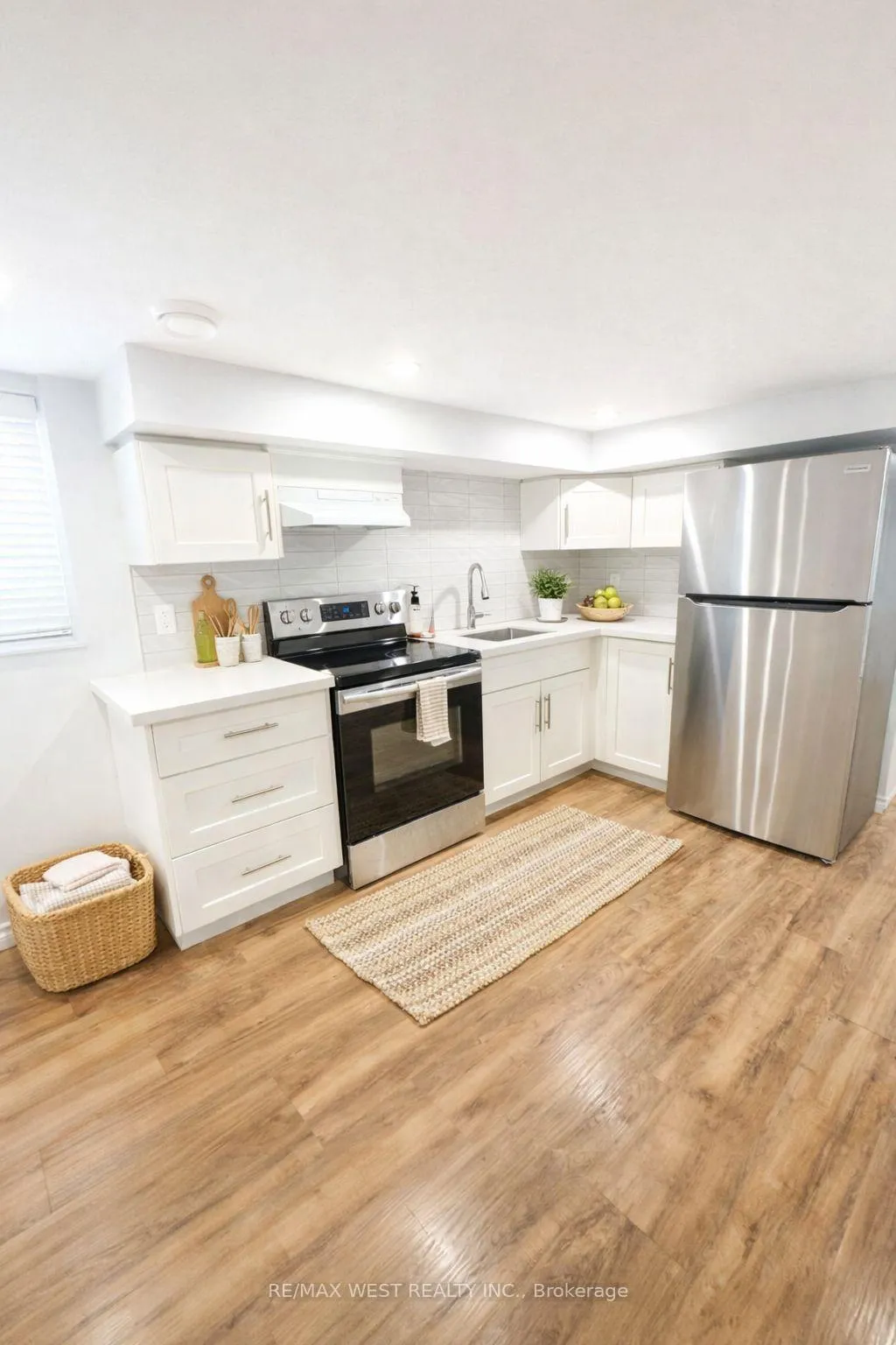 Photo 7 of 106 Bell Drive, Whitby, Lynde Creek — HOMEH