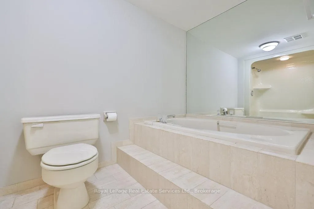 Photo 33 of Unit 607, 2170 Marine Drive, Oakville, Bronte — HOMEH